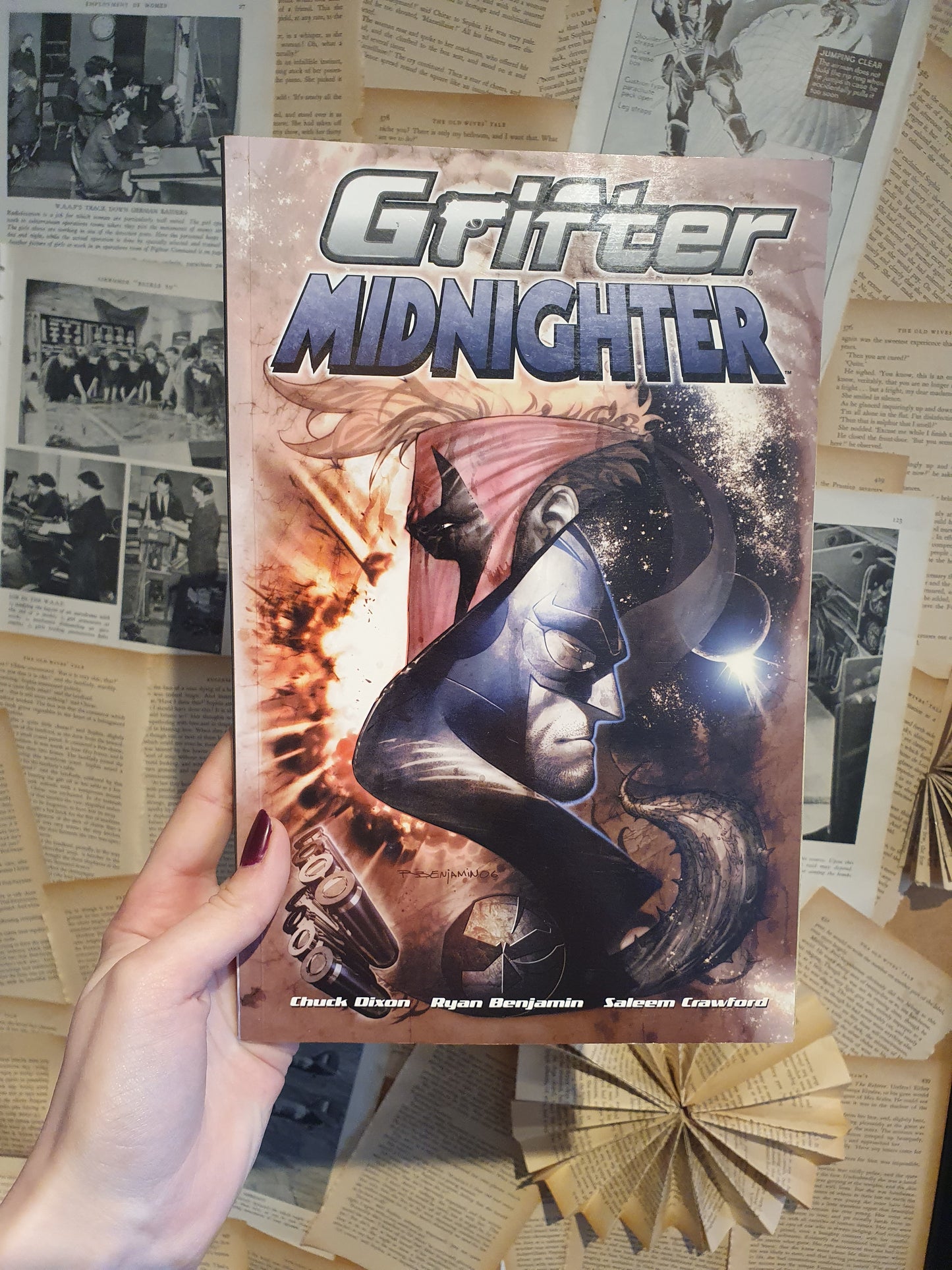 Grifter & Midnighter by Dixon & Benjamin ... (2008)