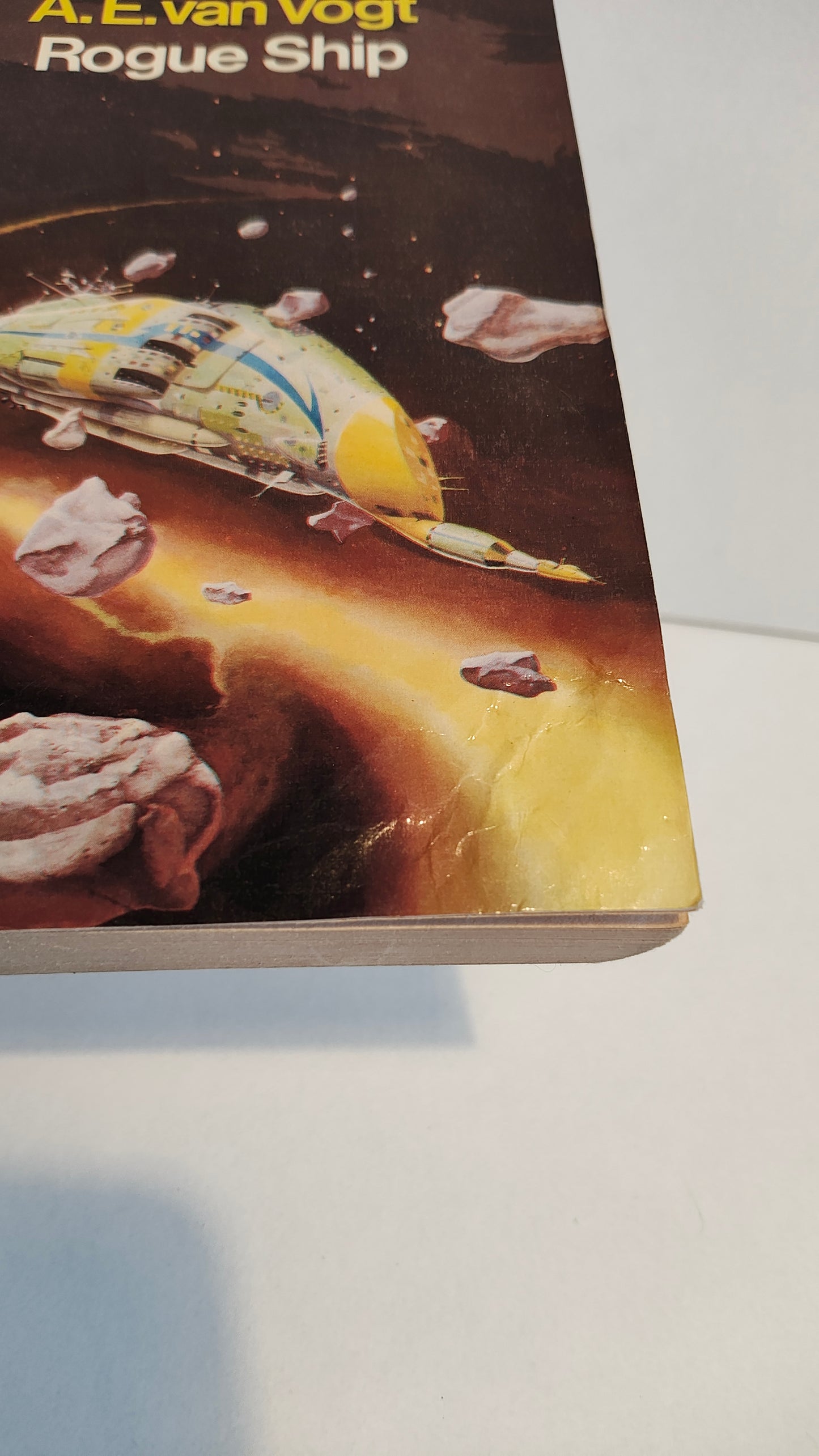 Rogue Ship by A E van Vogt (1975) Panther Science Fiction