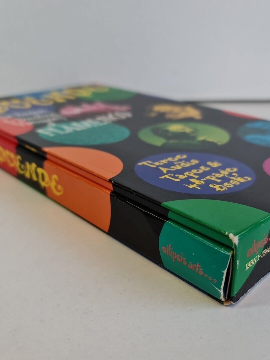 Duende: The Passion & Dazzling Virtuosity of Flamenco (3x Cassette & book)