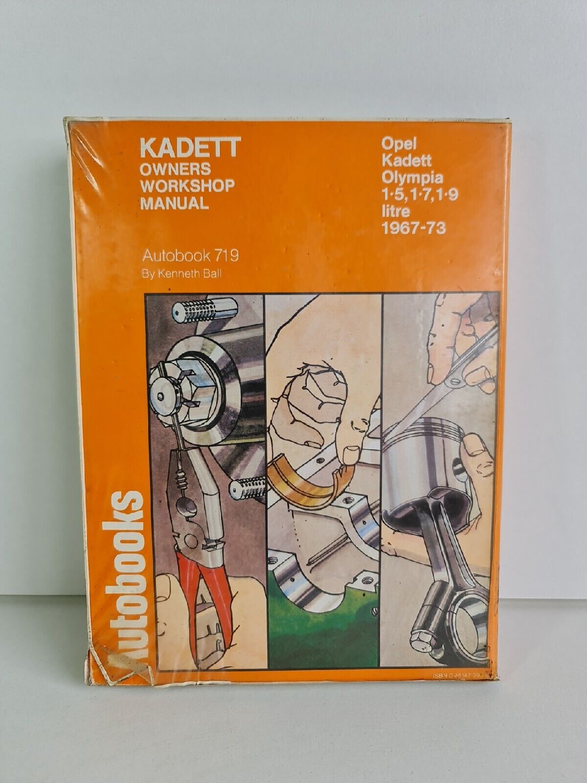 Opel Kadett, Olympia 1492cc, 1698cc, 1897cc 1967-73 - Owners Workshop Manual