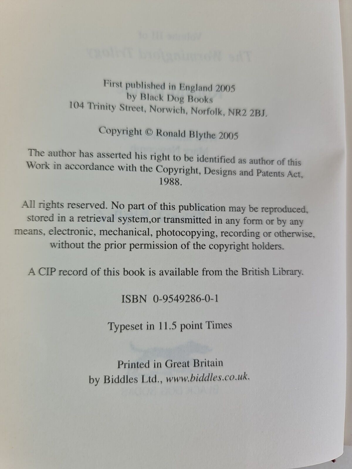 SIGNED Borderland: v.3 by Ronald Blythe (2005)