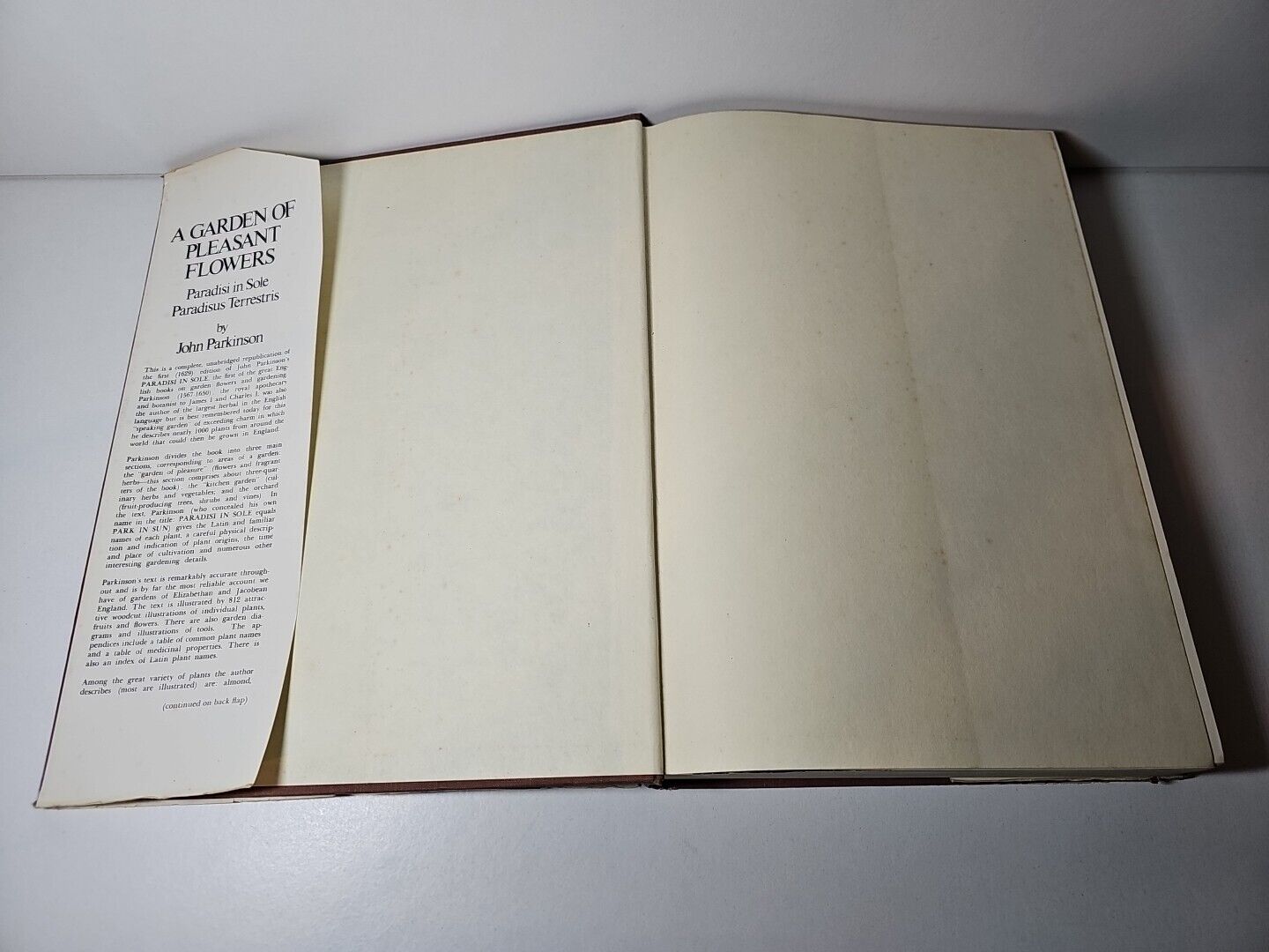 Garden of Pleasant Flowers by John Parkinson (HB, 1976)
