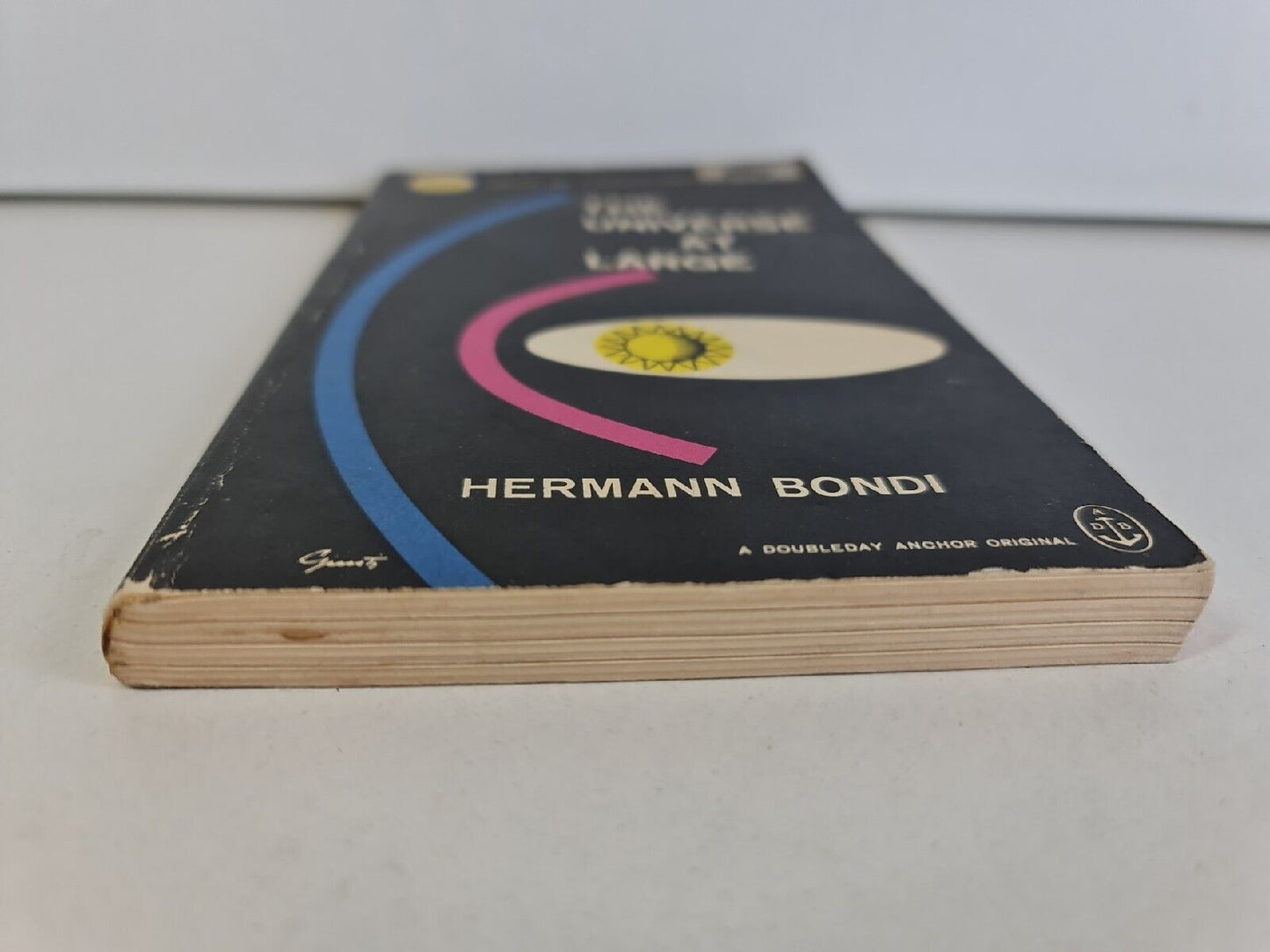 The Universe at Large by Hermann Bondi (1960) Science Study Series