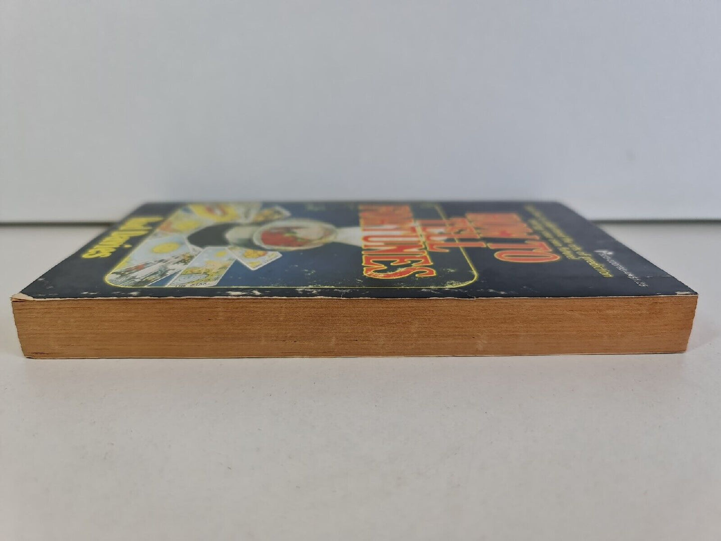 How To Tell Fortunes by Rod Davies (1976)
