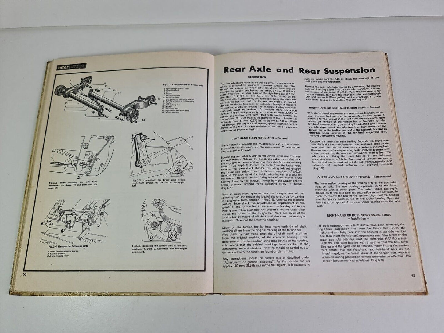 Renault 16, 16TS, 16TA Workshop Manual by Peter Russek (1970)