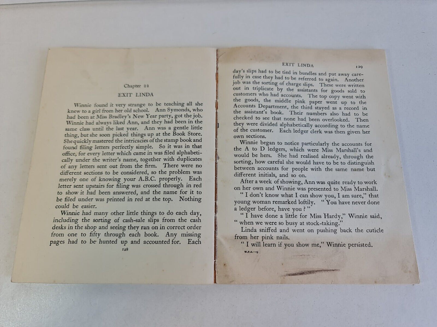 3x Vintage Eleanor Graham Signal Paperback Books - Change for Sixpence, etc