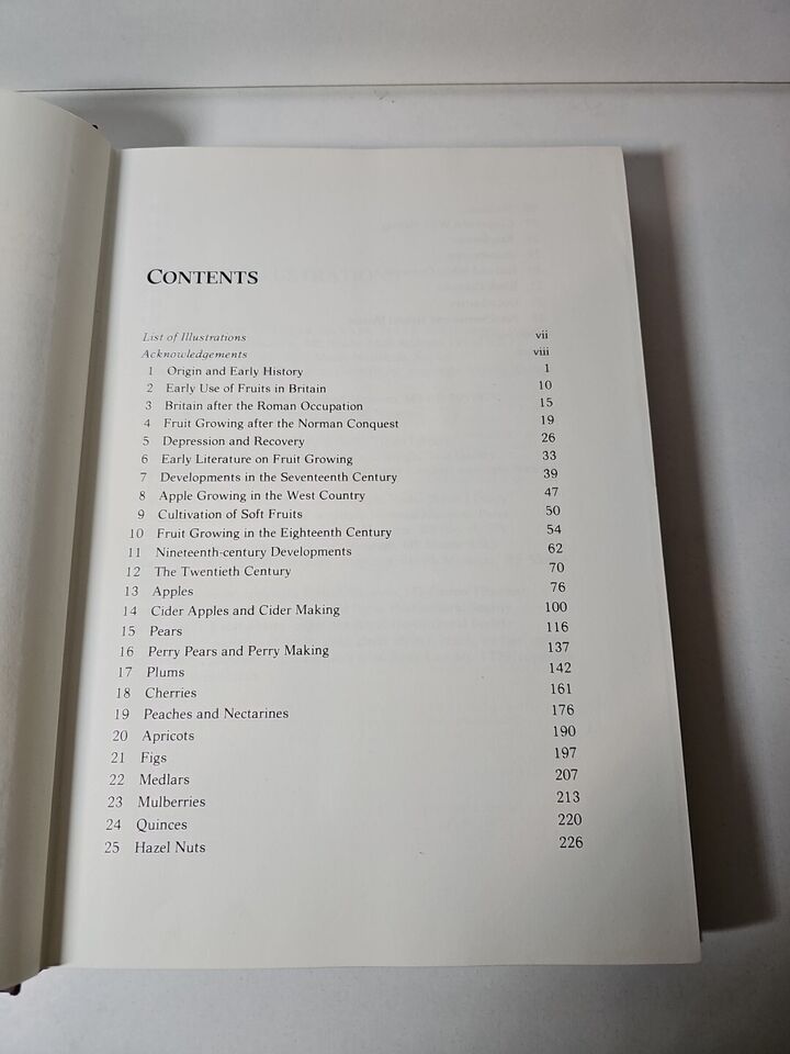 Cultivated Fruits of Britain: Their Origin and History by F.A. Roach