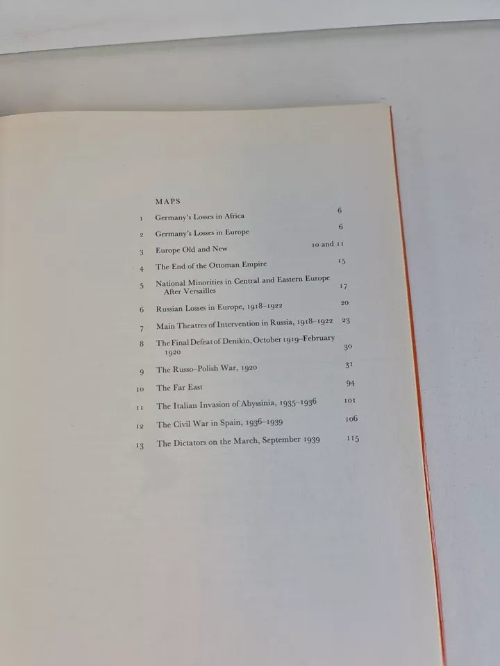Between the Wars 1919-1939 (20th Century Histories) by Paul Hastings (1968)