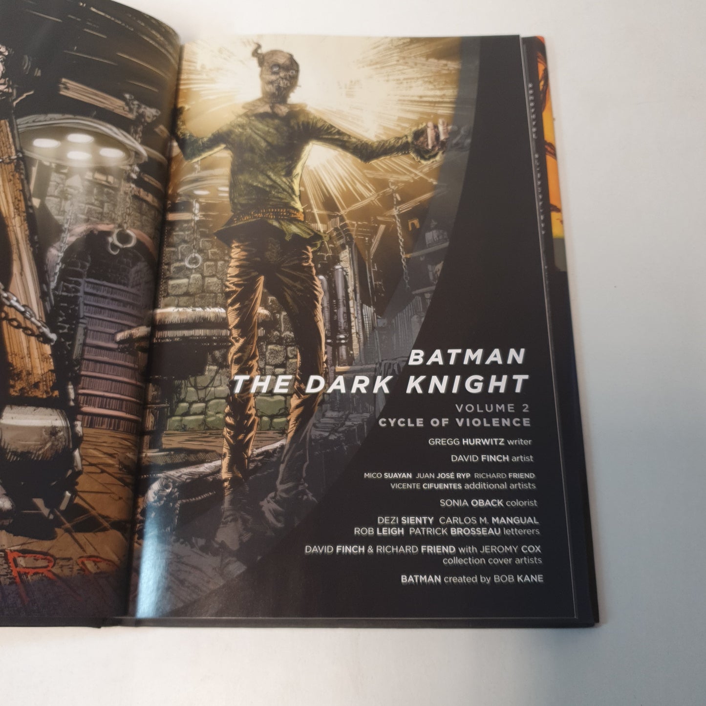 Batman The Dark Knight Vol 2 Cycle of Violence by Hurwitz & Finch (2013)