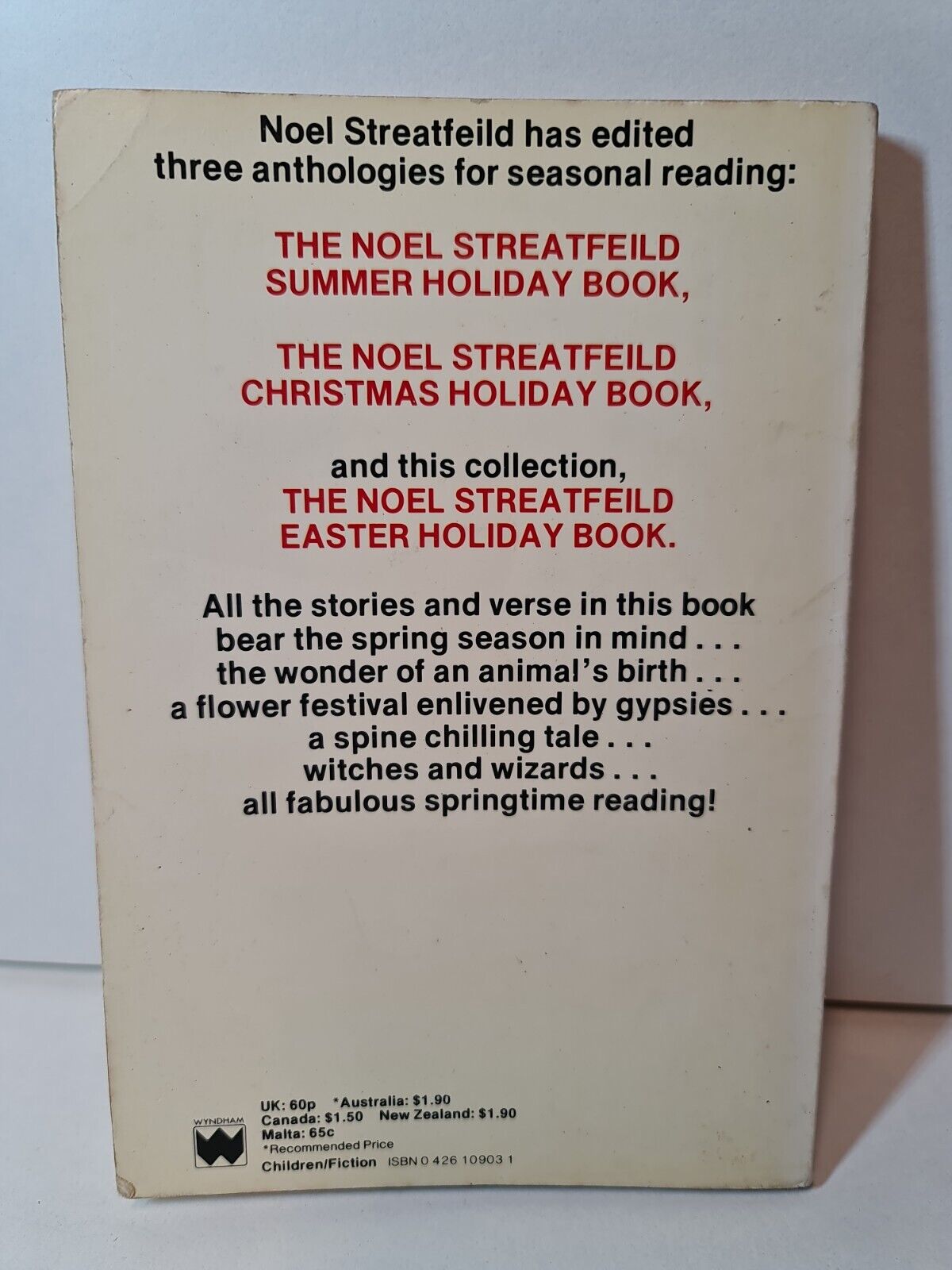 Easter Holiday Book by Noel Streatfeild (1976)