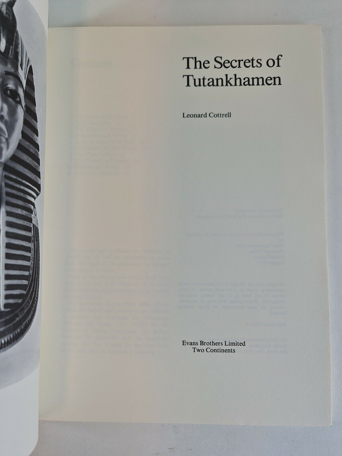 The Secrets of Tutankhamen by Leonard Cottrell (1978)