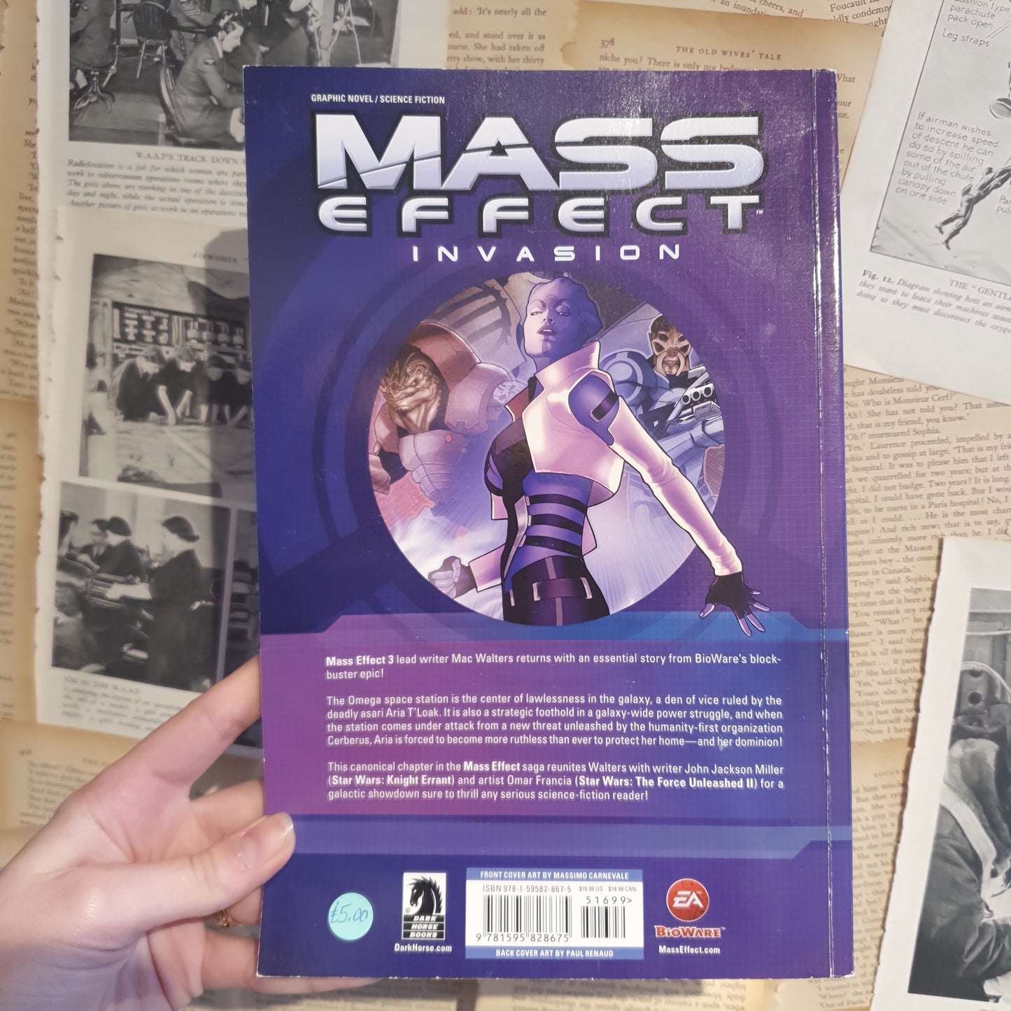 Mass Effect Invasion by  Mac Walters (2012)