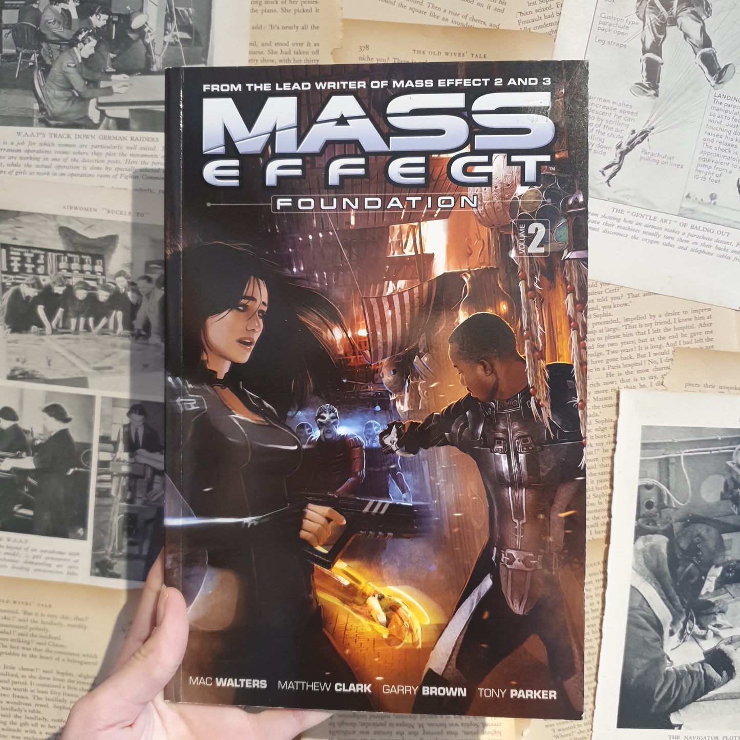 Mass Effect Foundation Vol 2 by Mac Walters, Matthew Clark ... (2014)