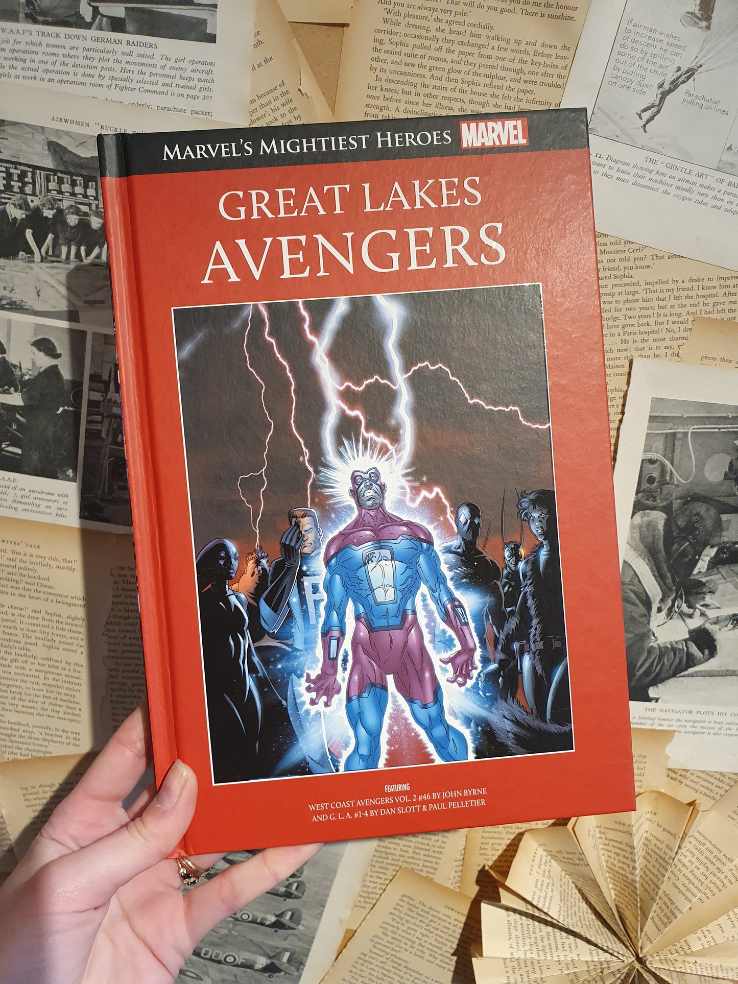 Great Lakes Avengers by Bryne, Slott... (2016)