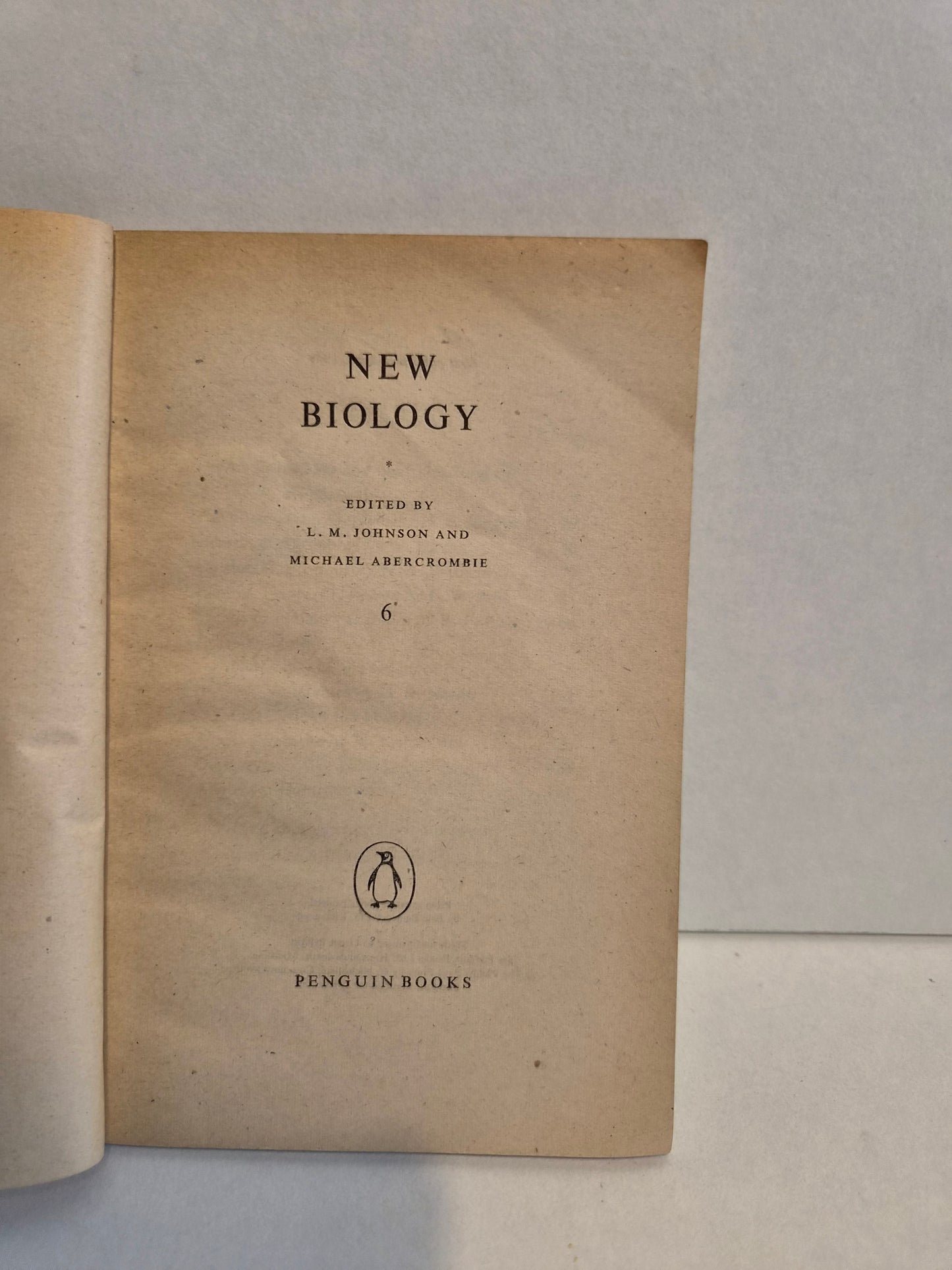 New Biology 6 Edited by M L Johnson (1949)