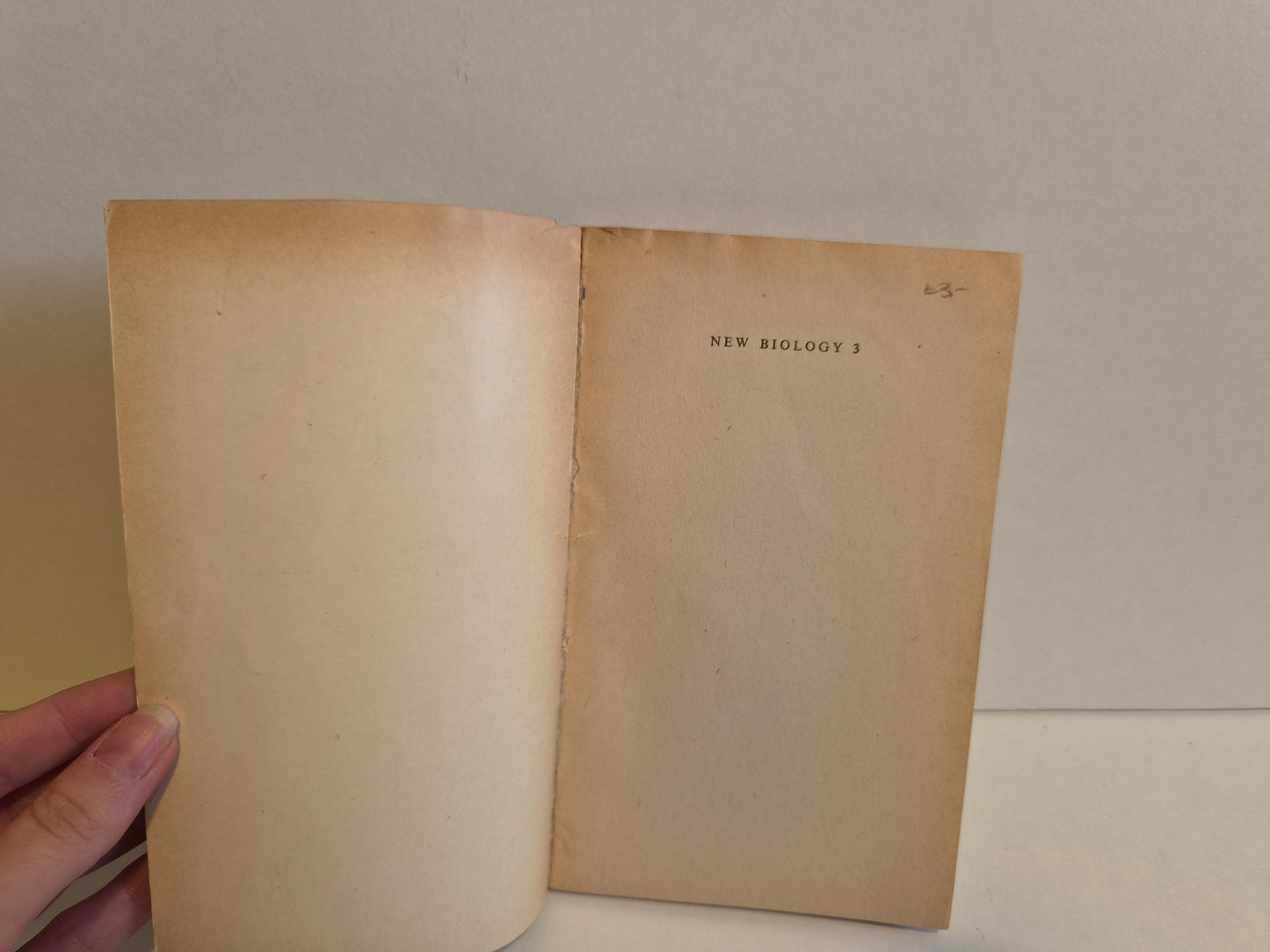 New Biology 3 Edited by M L Johnson (1947)