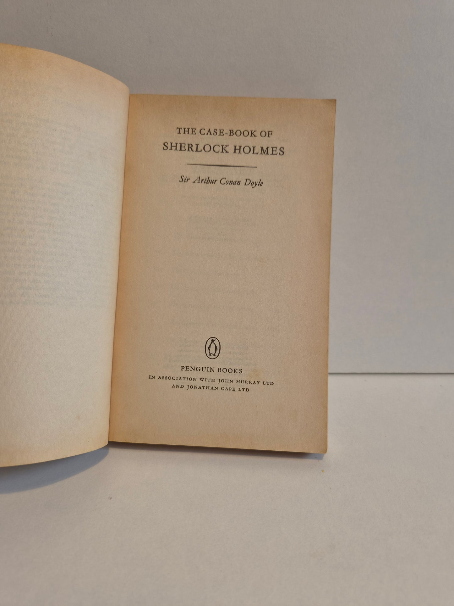 The Case-Book of Sherlock Holmes by Sir Arthur Conan Doyle (1986)