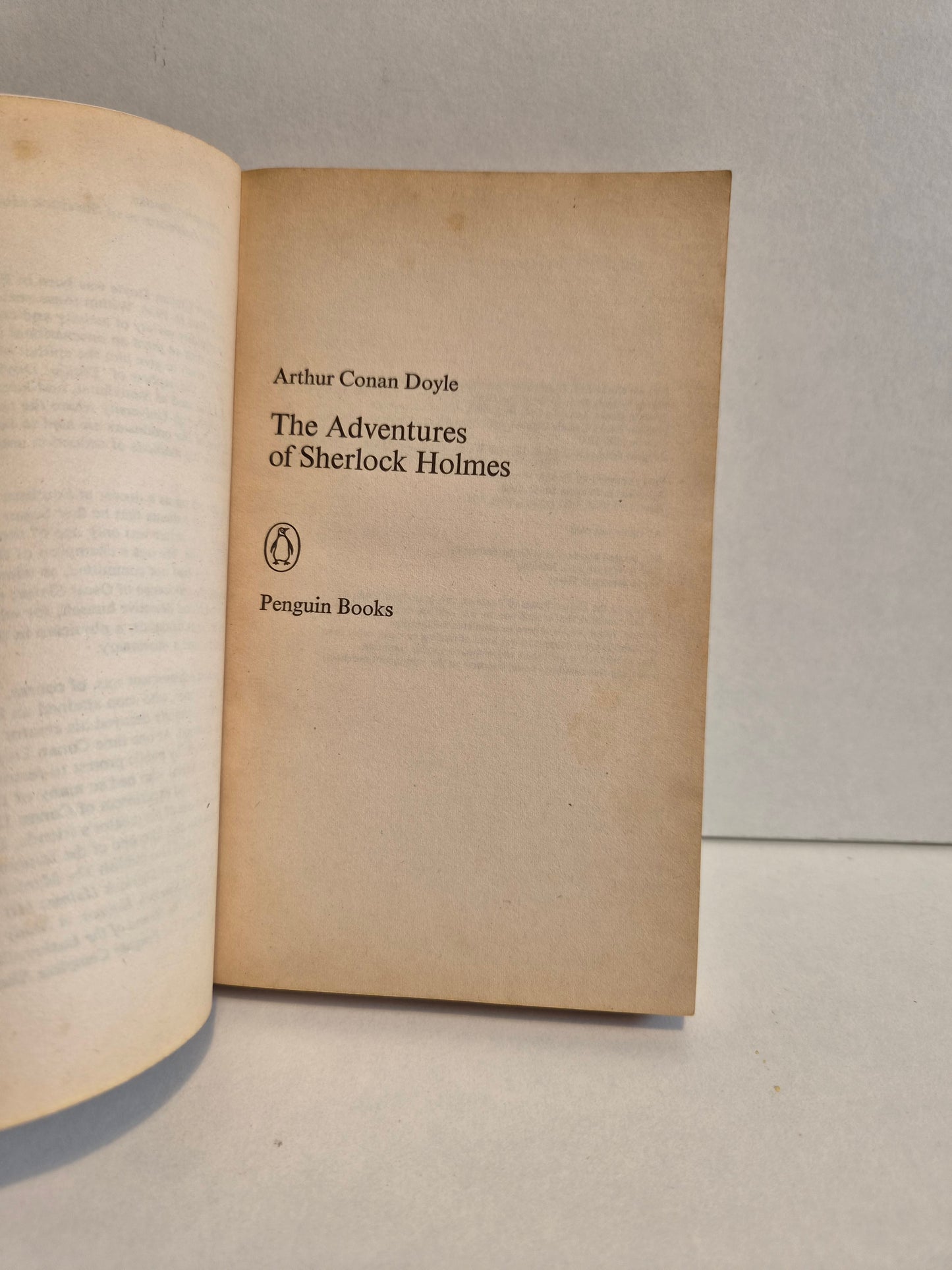The Adventures of Sherlock Holmes by Sir Arthur Conan Doyle (1987)