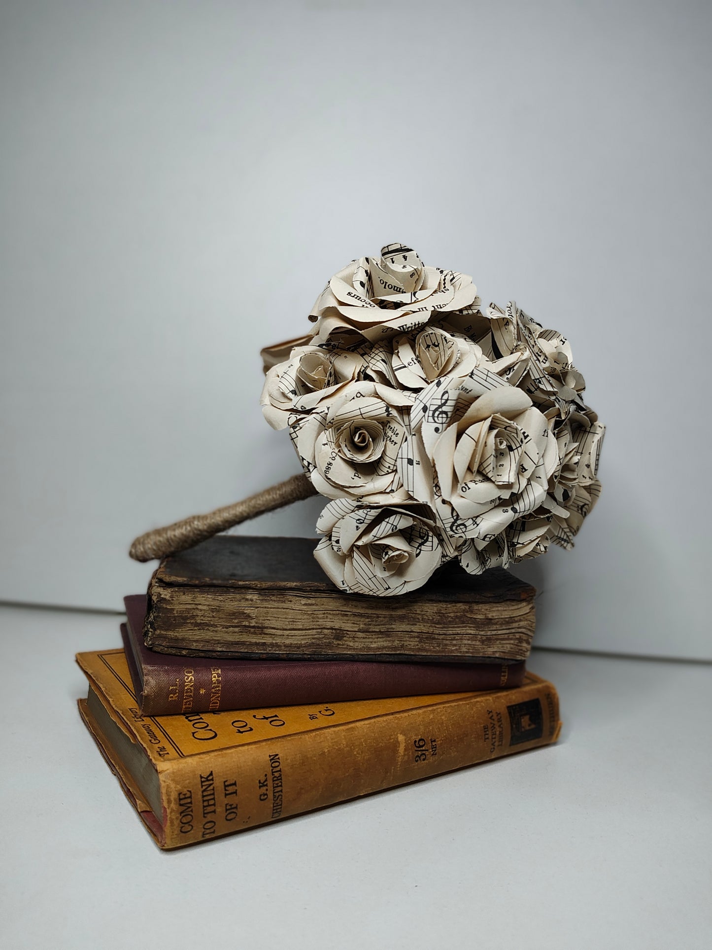 Paper Bouquet Posey (COLLECTION ONLY)