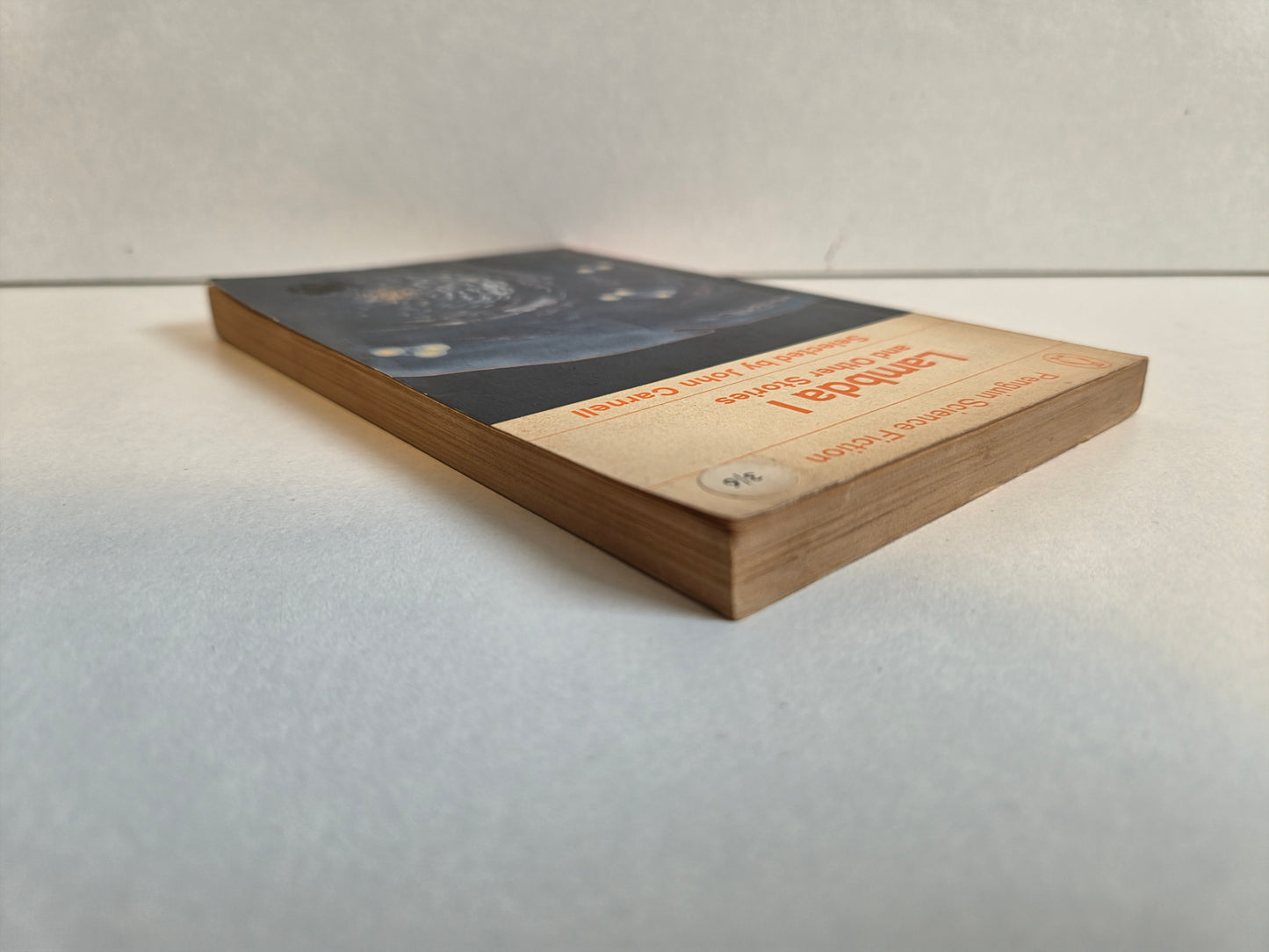Lambda I and Other Stories Selected by John Carnell (1965)