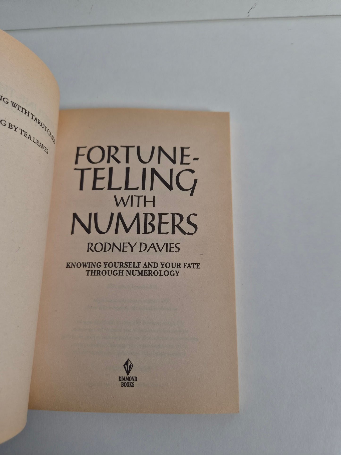 Fortune-Telling with Numbers by Rodney Davies (1995)