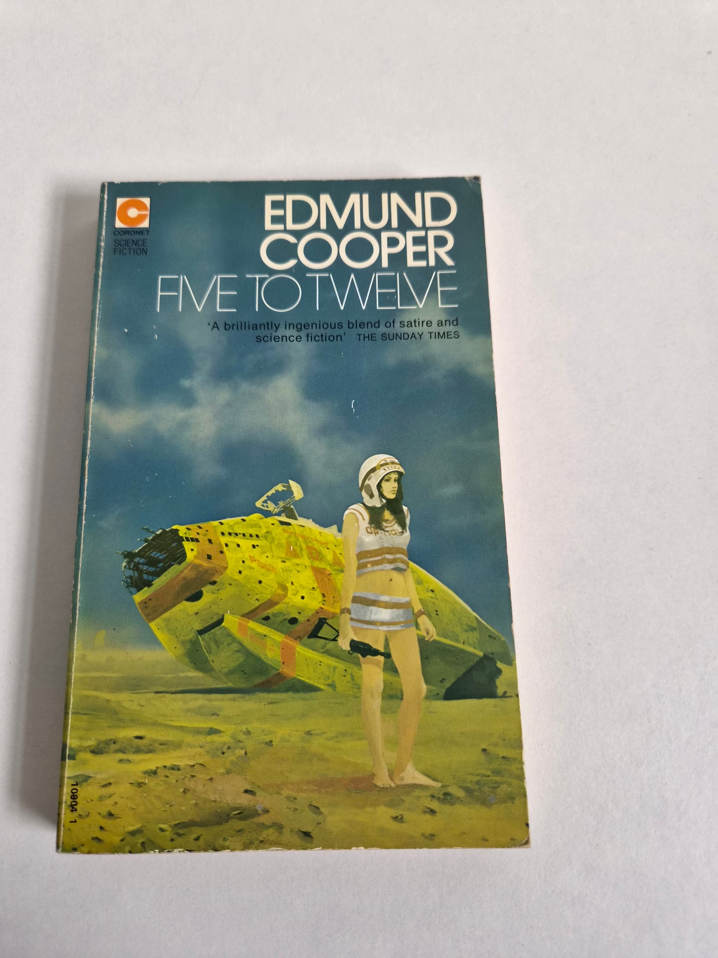 Five to Twelve by Edmund Cooper (1974)