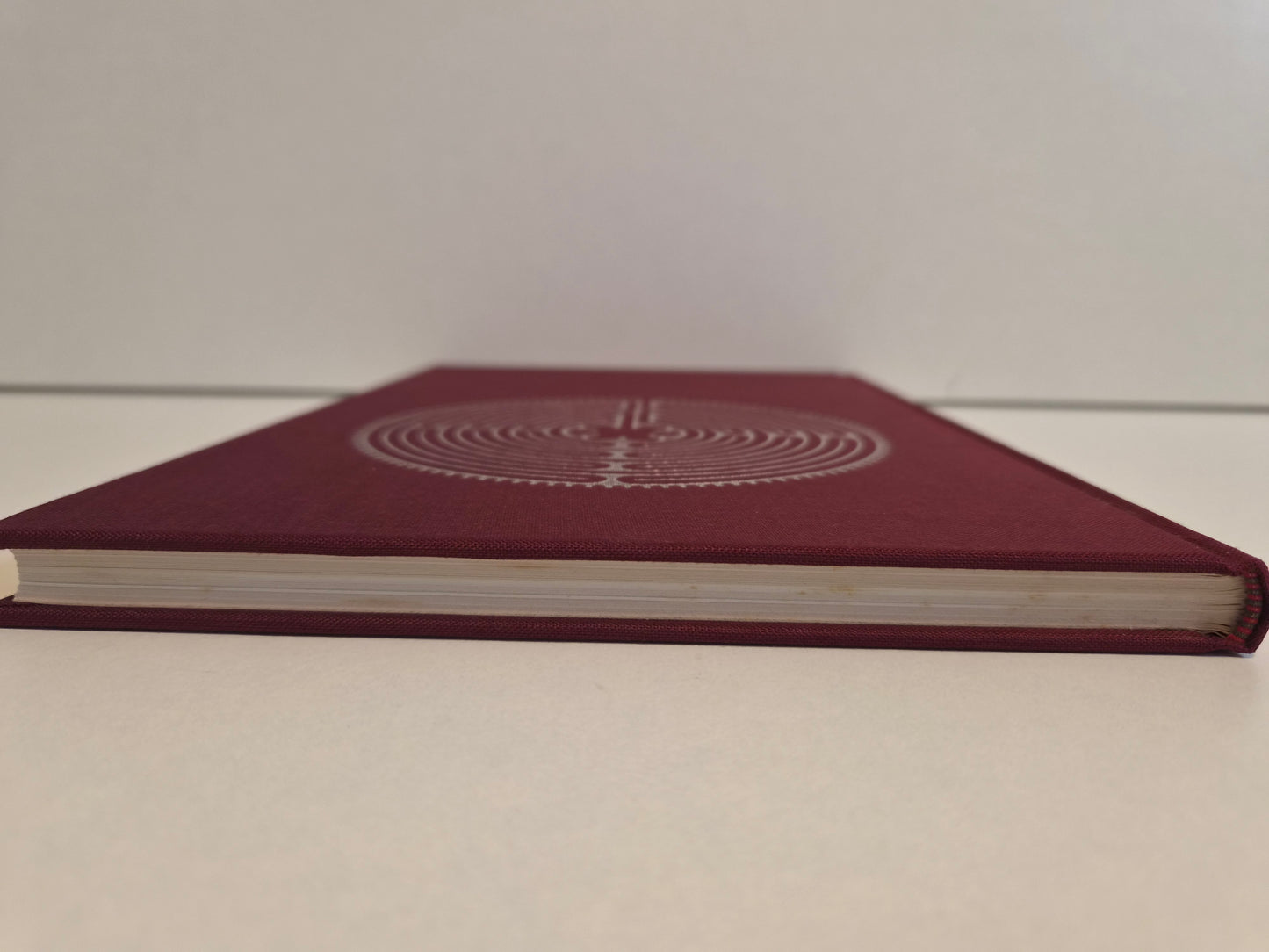 Chartres The Making of a Miracle by Colin Ward (1986)