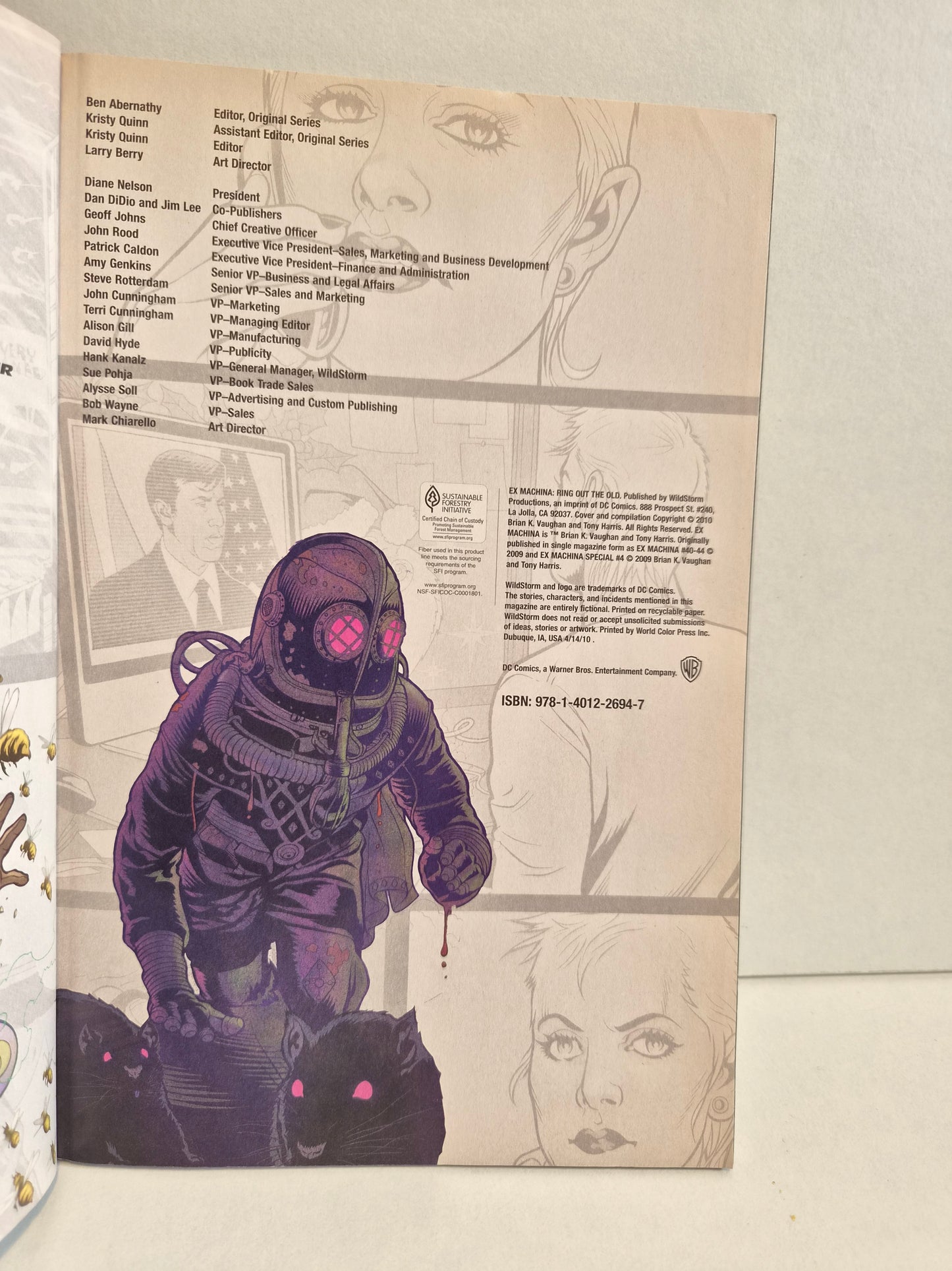 Ex Machina Ring Out the Old by Brian K Vaughan (2010)