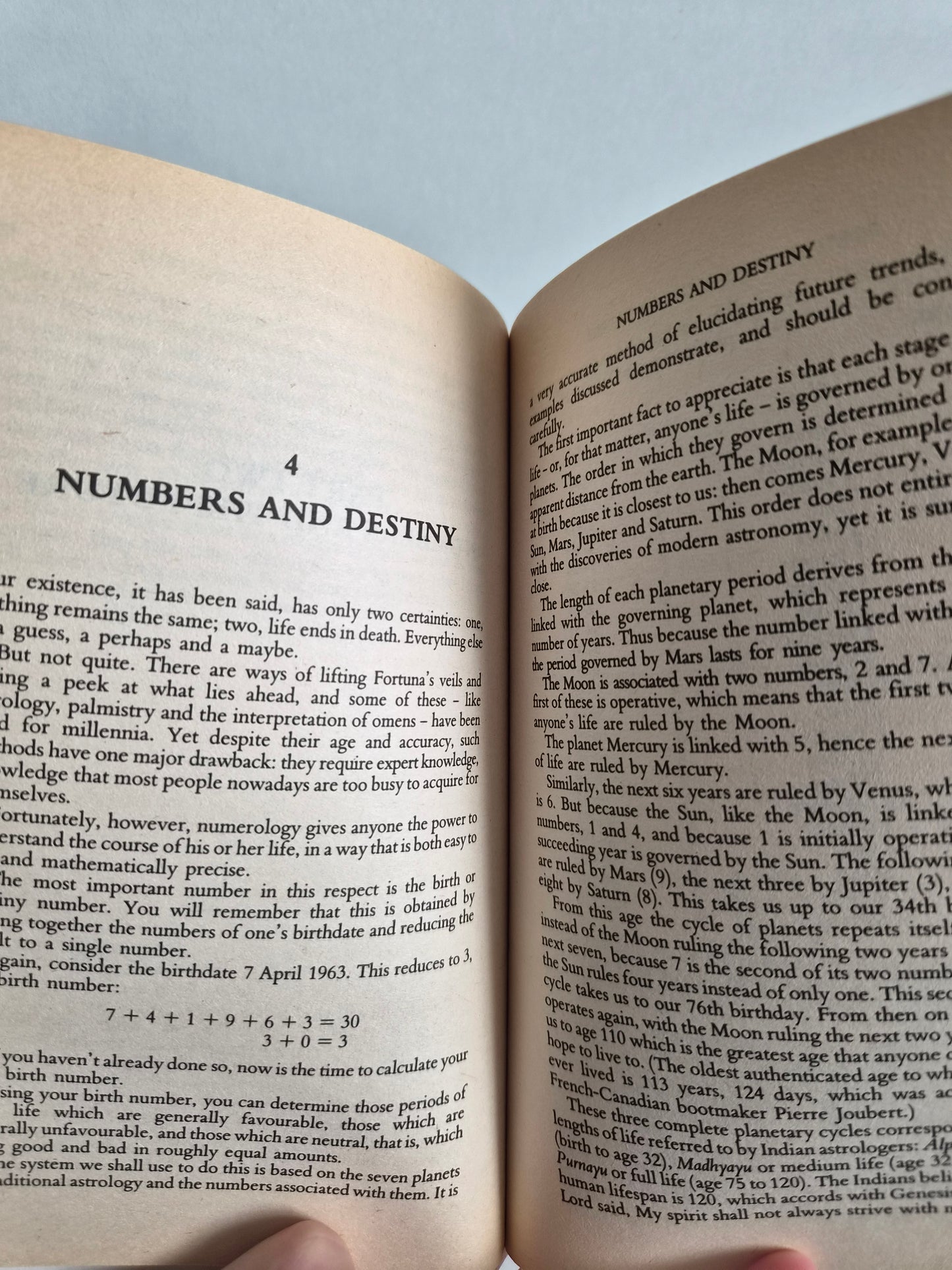 Fortune-Telling with Numbers by Rodney Davies (1995)