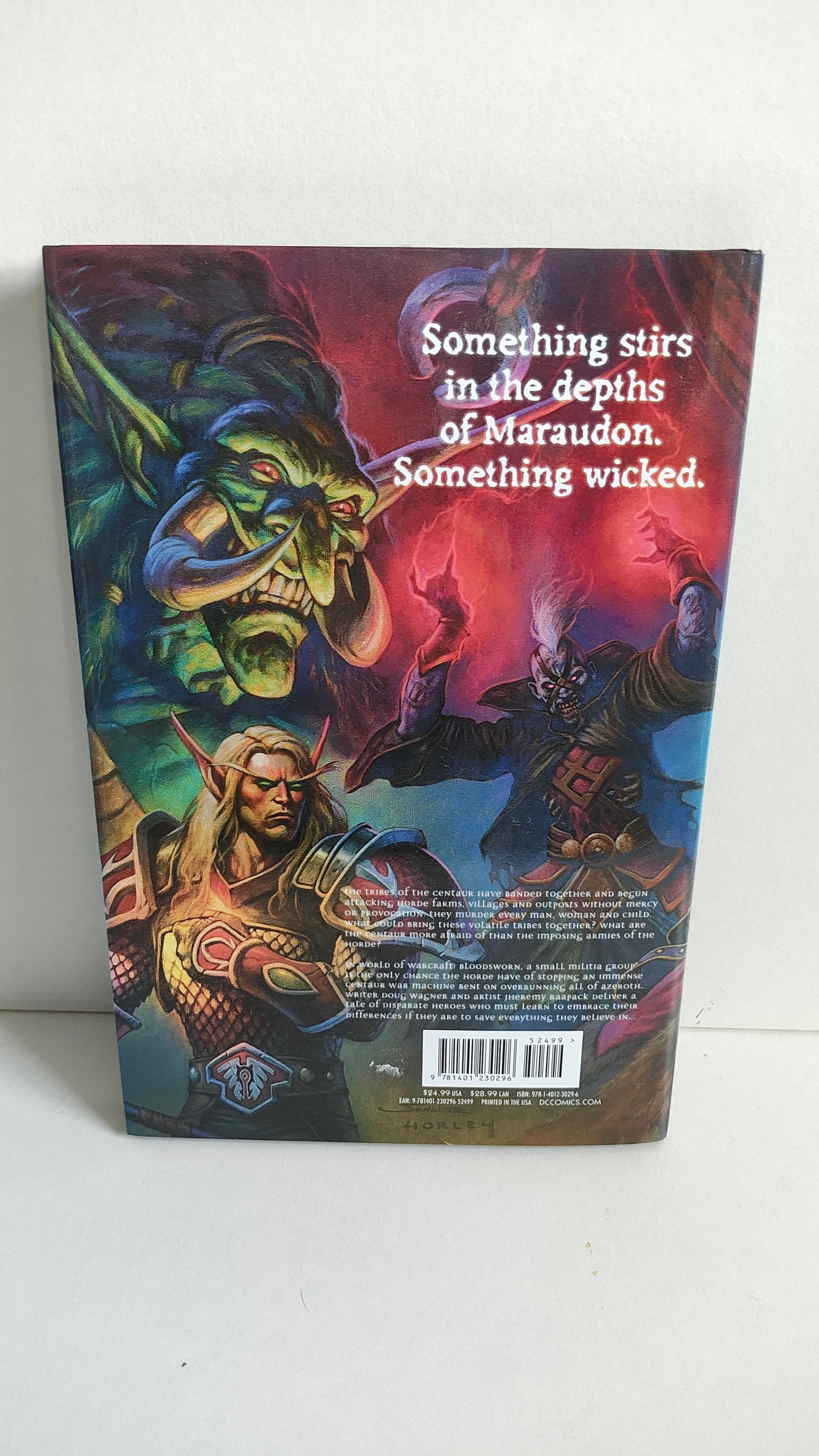 World of Warcraft Bloodsworn by Doug Wagner (2013)