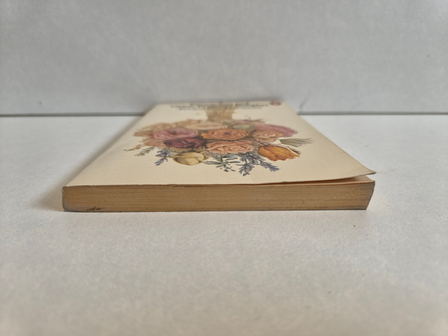 Potpourris and Other Fragrant Delights by Jacqueline Hériteau (1980)