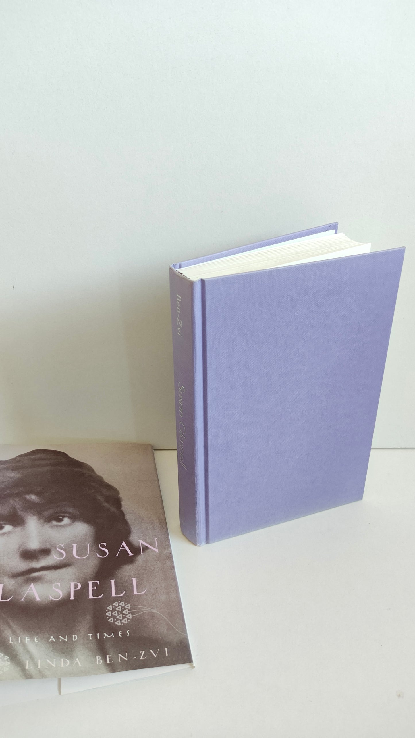 Susan Glaspell: Her Life and Times by Linda Ben-Zvi ( 2005)