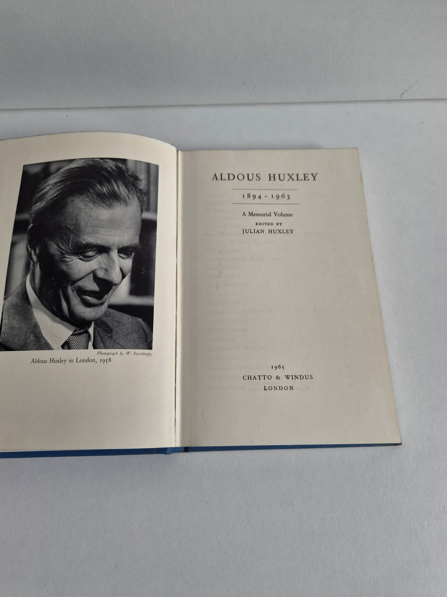 Aldous Huxley, 1894-1963: A Memorial Volume by Julian Huxley (1965)