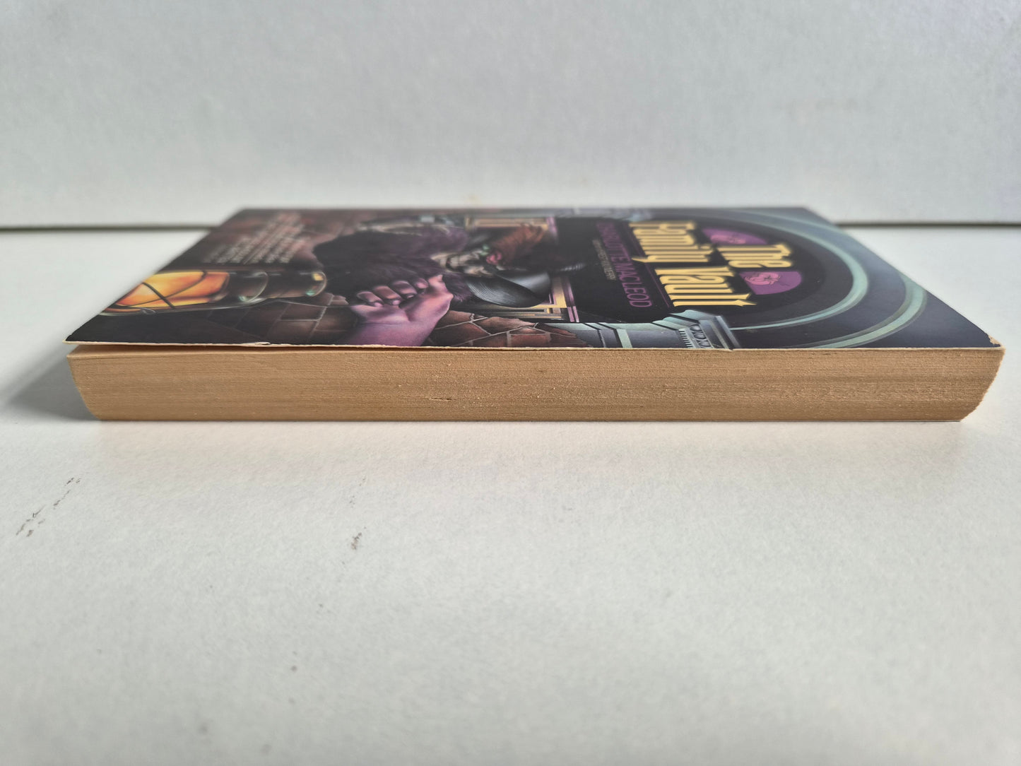 The Family Vault by Charlotte Macleod (1980)