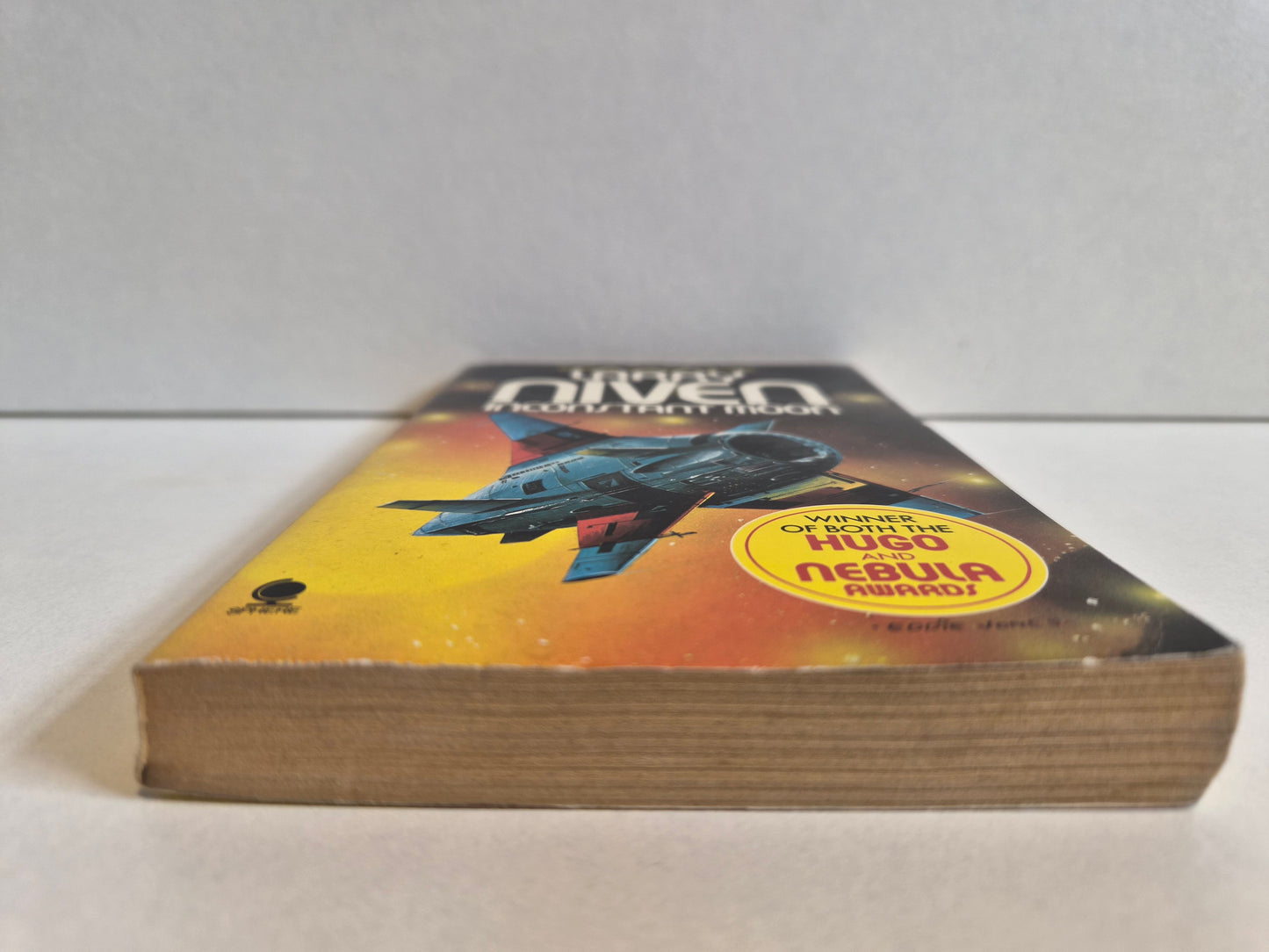 Inconstant Moon by Larry Niven (1977)