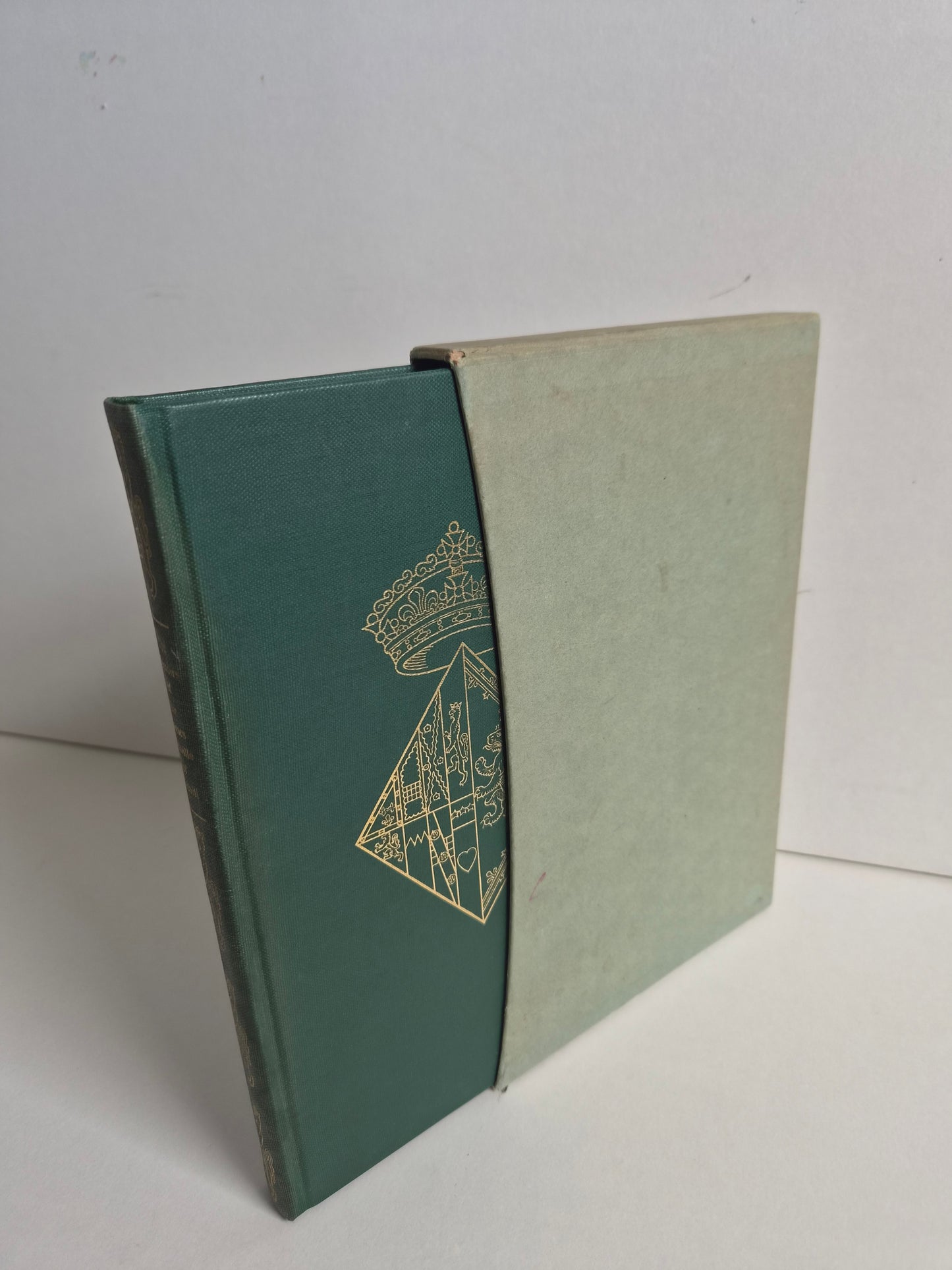 The Memoirs of Sir James Melville of Halhill edited by Gordon Donaldson (1969)
