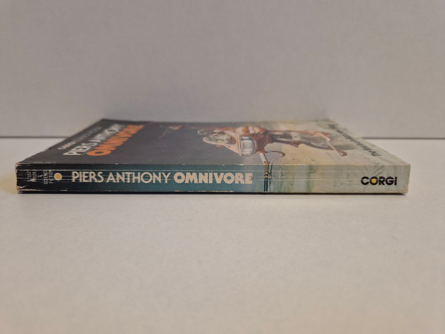 Omnivore by Piers Anthony (1977)