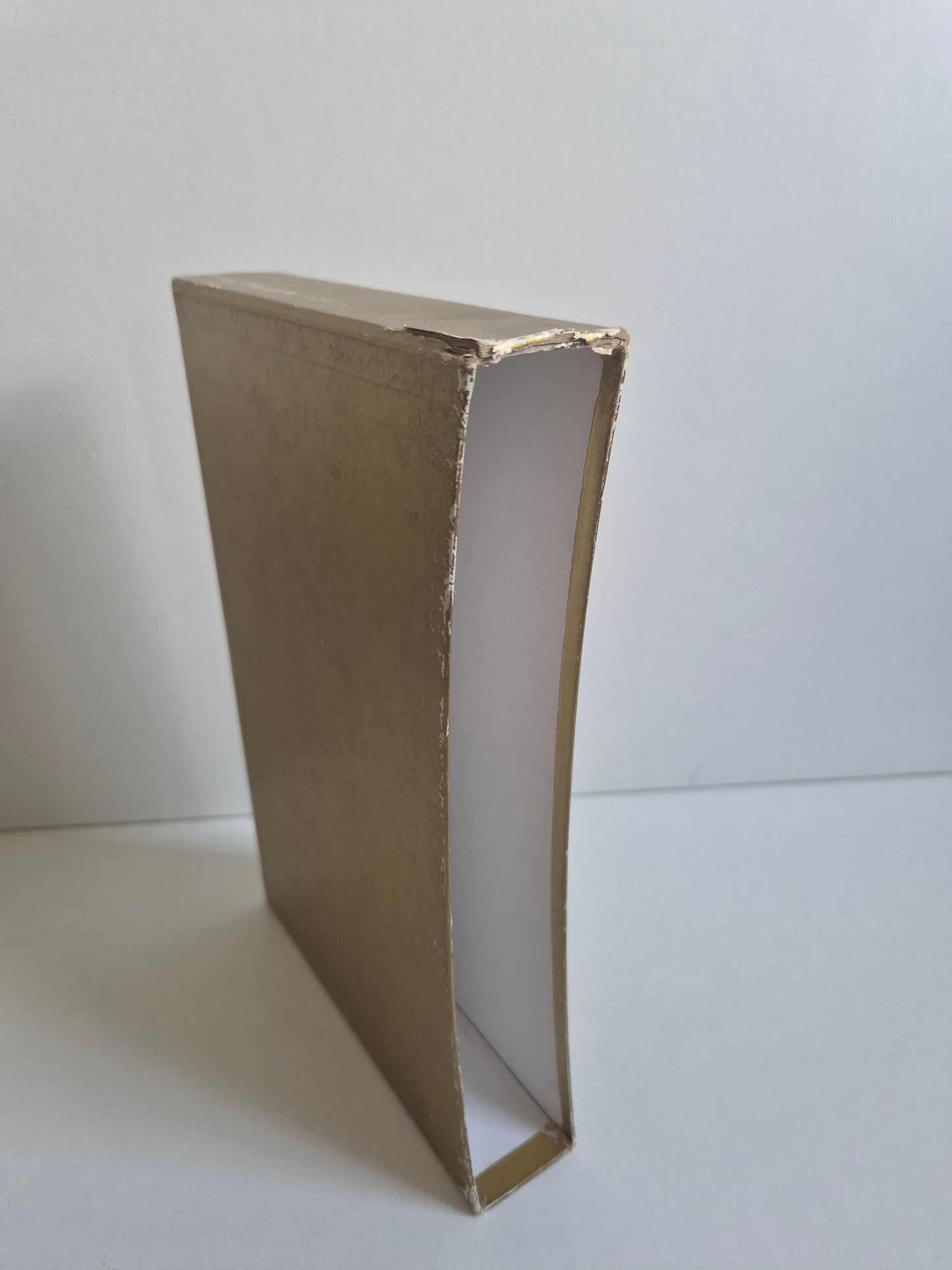 Analysis of the Hunting Field by R S Surtees (1989)