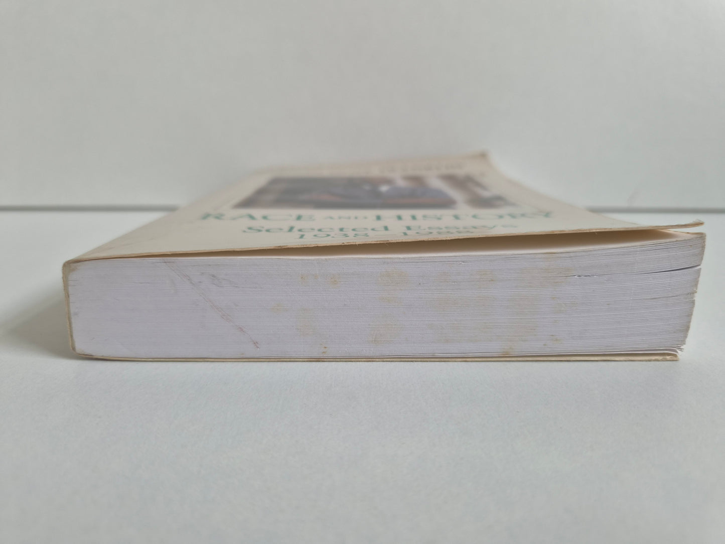 Race and History: Selected Essays, 1938-88 by John Hope Franklin