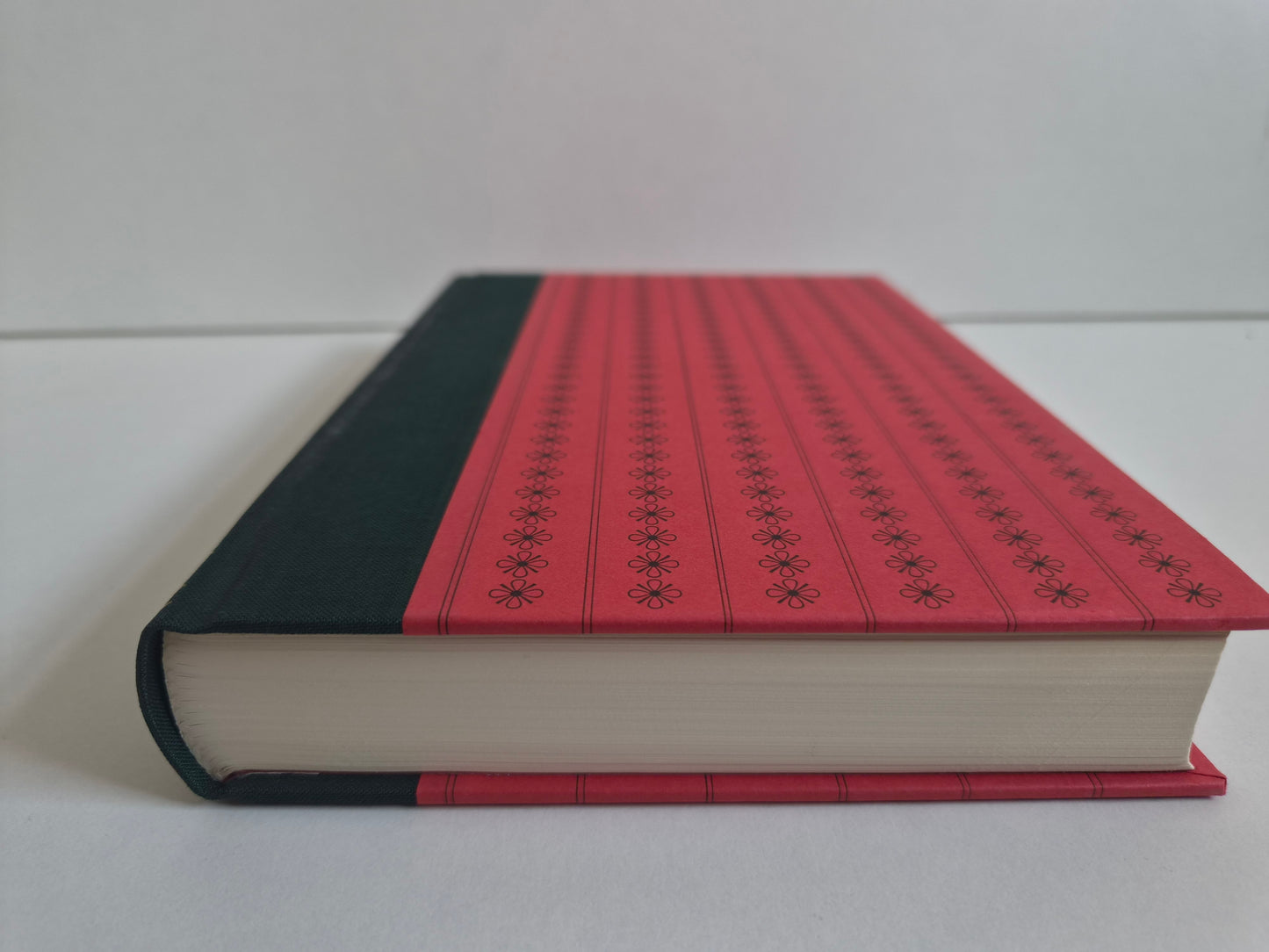 Christmas Books by Charles Dickens (1988)