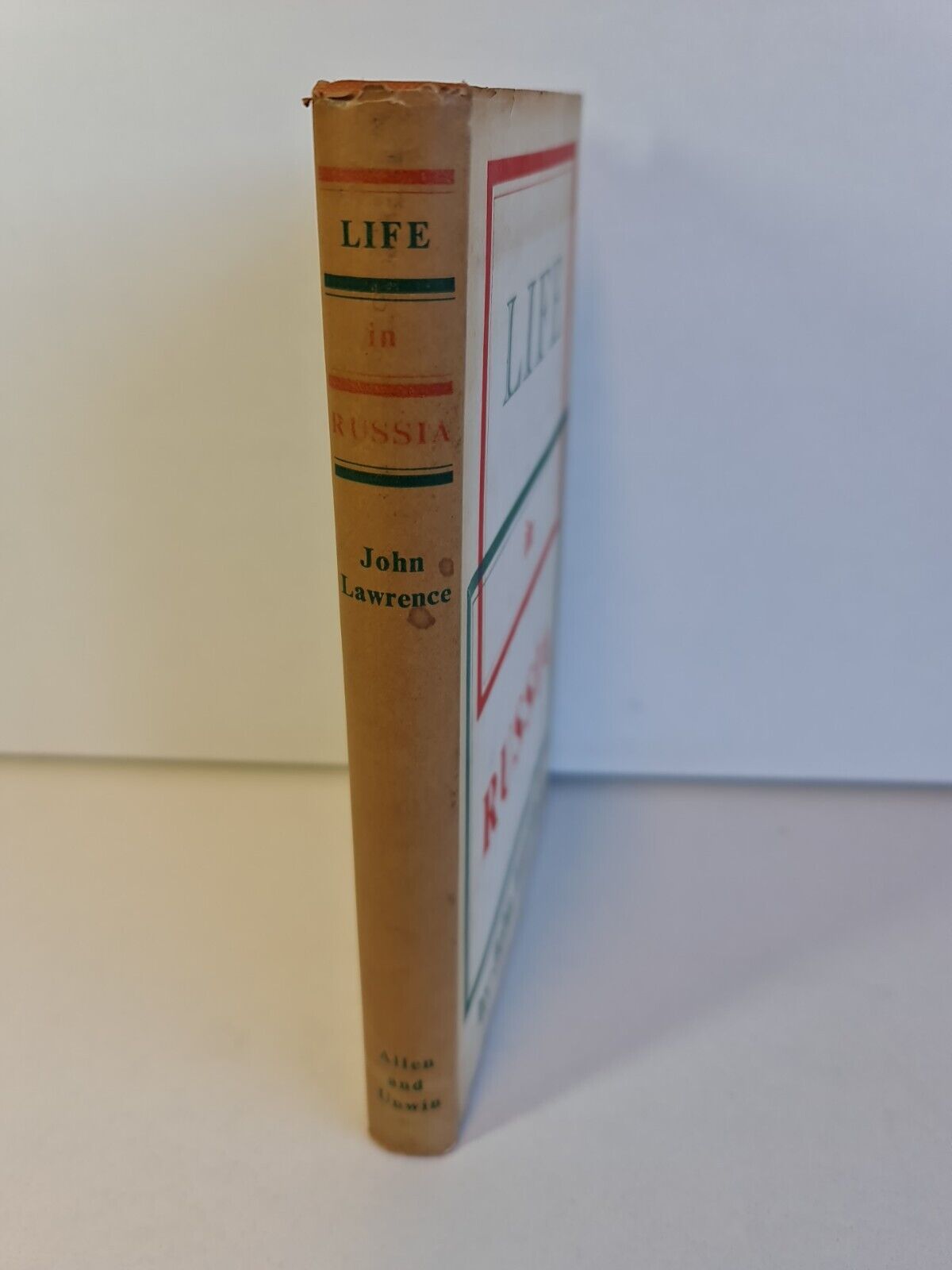 Life in Russia by John Lawrence (1948)