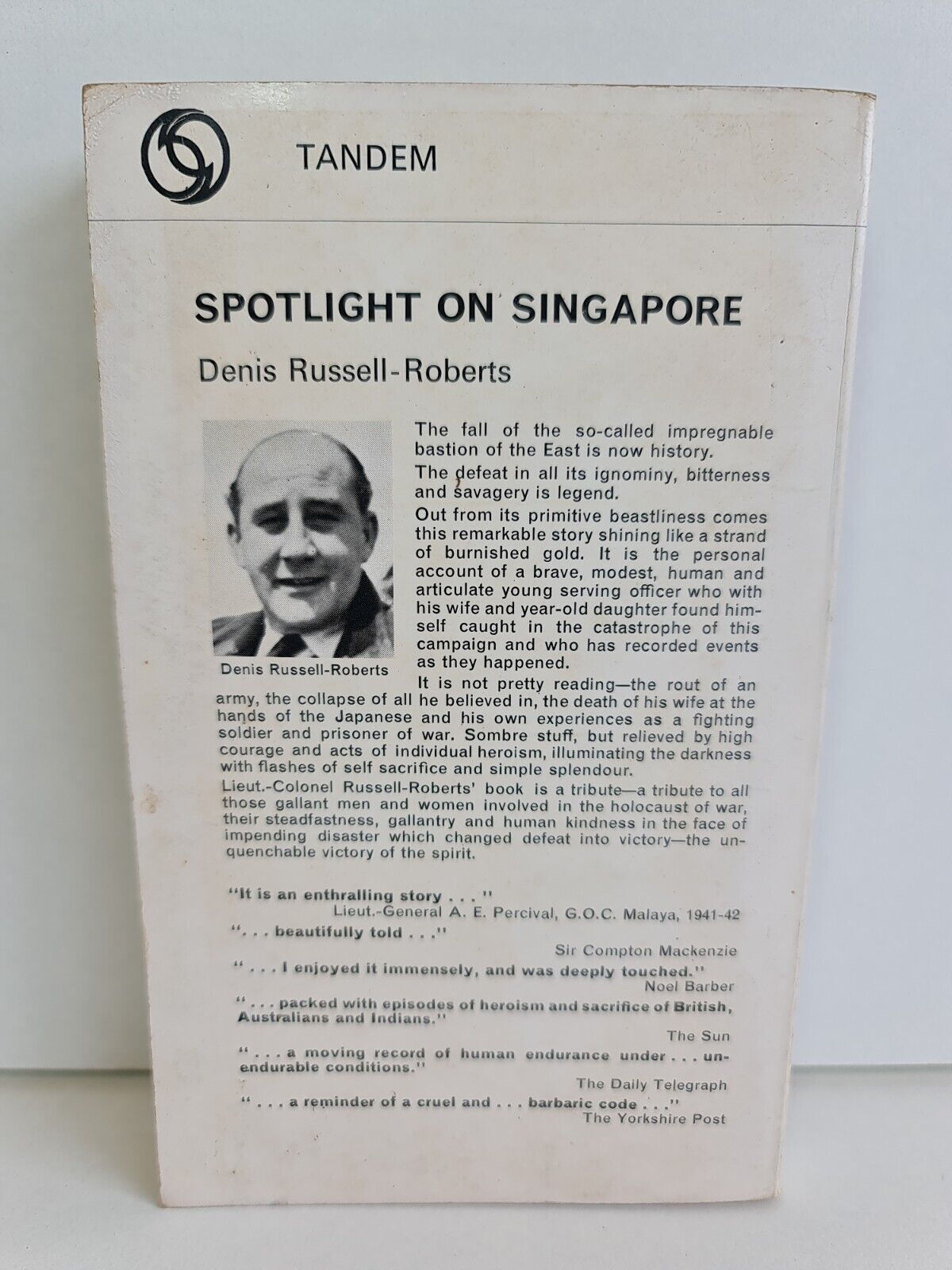 Spotlight on Singapore by Denis Russell-Roberts (1966 )