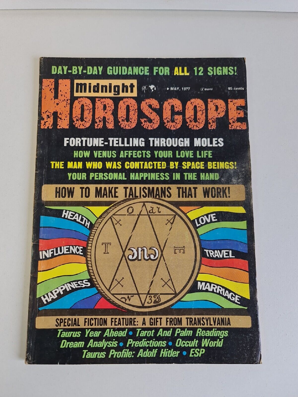 Midnight Horoscope Magazine - May 1977