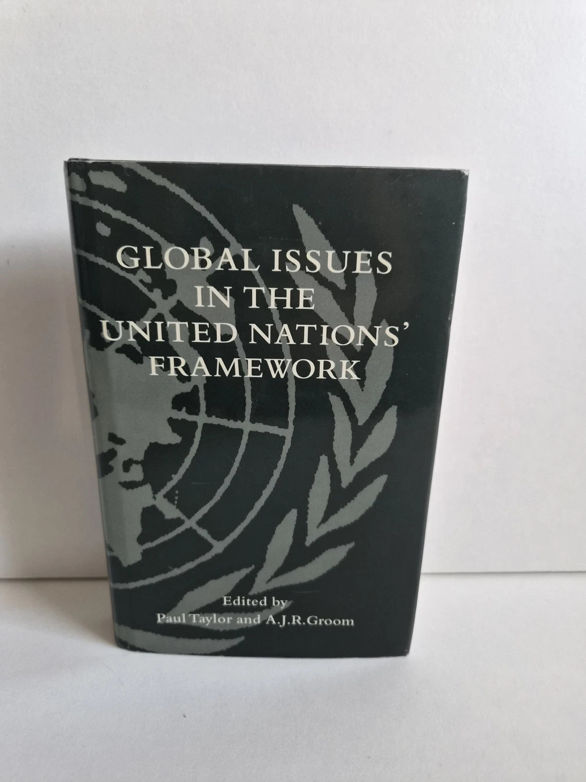 Global Issues in the United Nations Framework (1989)