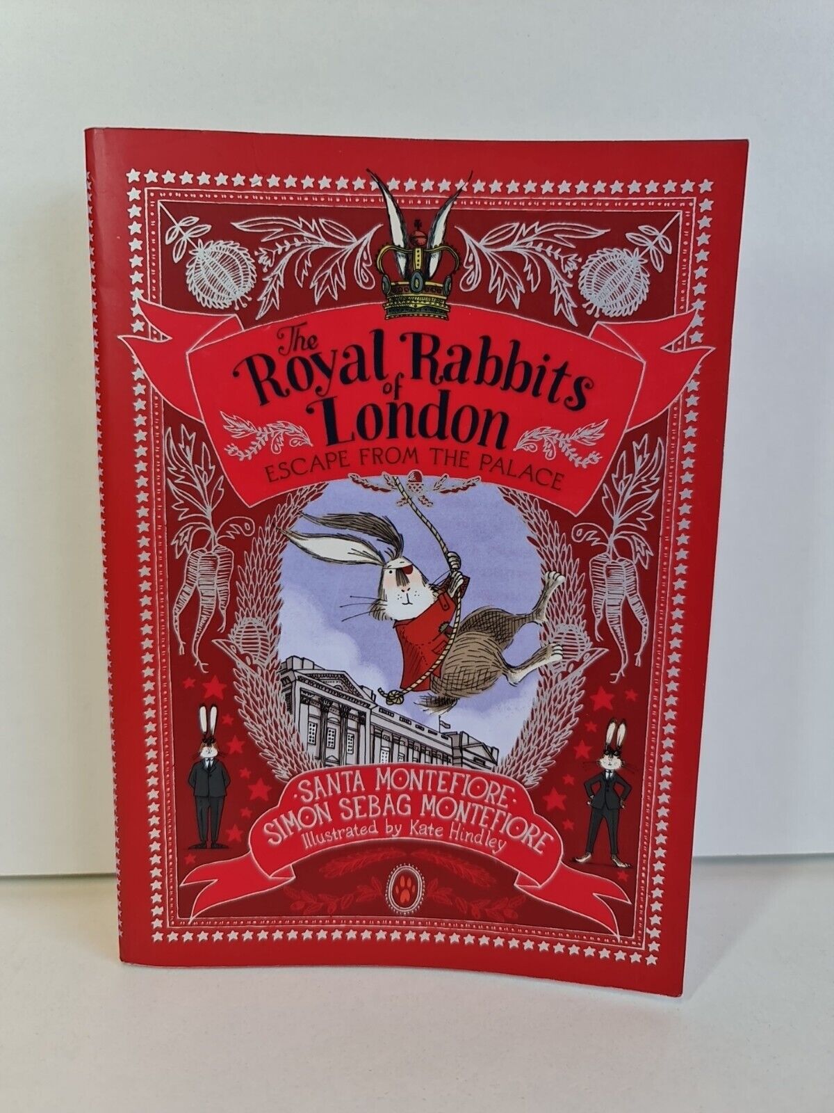 The Royal Rabbits of London; Escape from the Palace by Montefiore (2017)