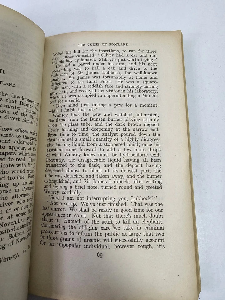 Unpleasantness at the Bellona Club by Dorothy Sayers 6th Penguin (1936)