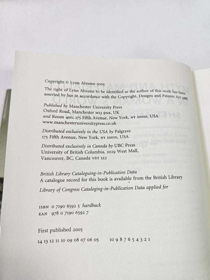 Myth and Materiality in a Woman's World: Shetland 1800-2000 by L Abrams (2005)