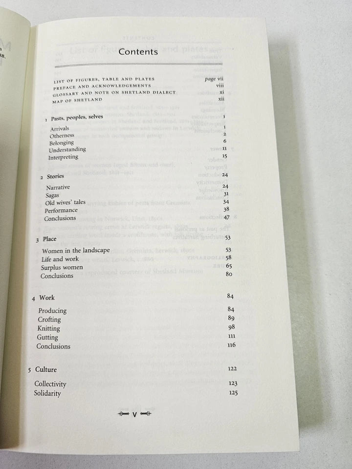 Myth and Materiality in a Woman's World: Shetland 1800-2000 by L Abrams (2005)