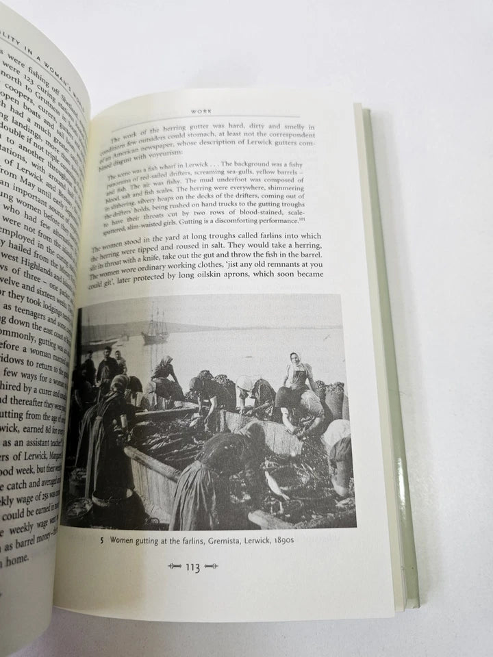 Myth and Materiality in a Woman's World: Shetland 1800-2000 by L Abrams (2005)