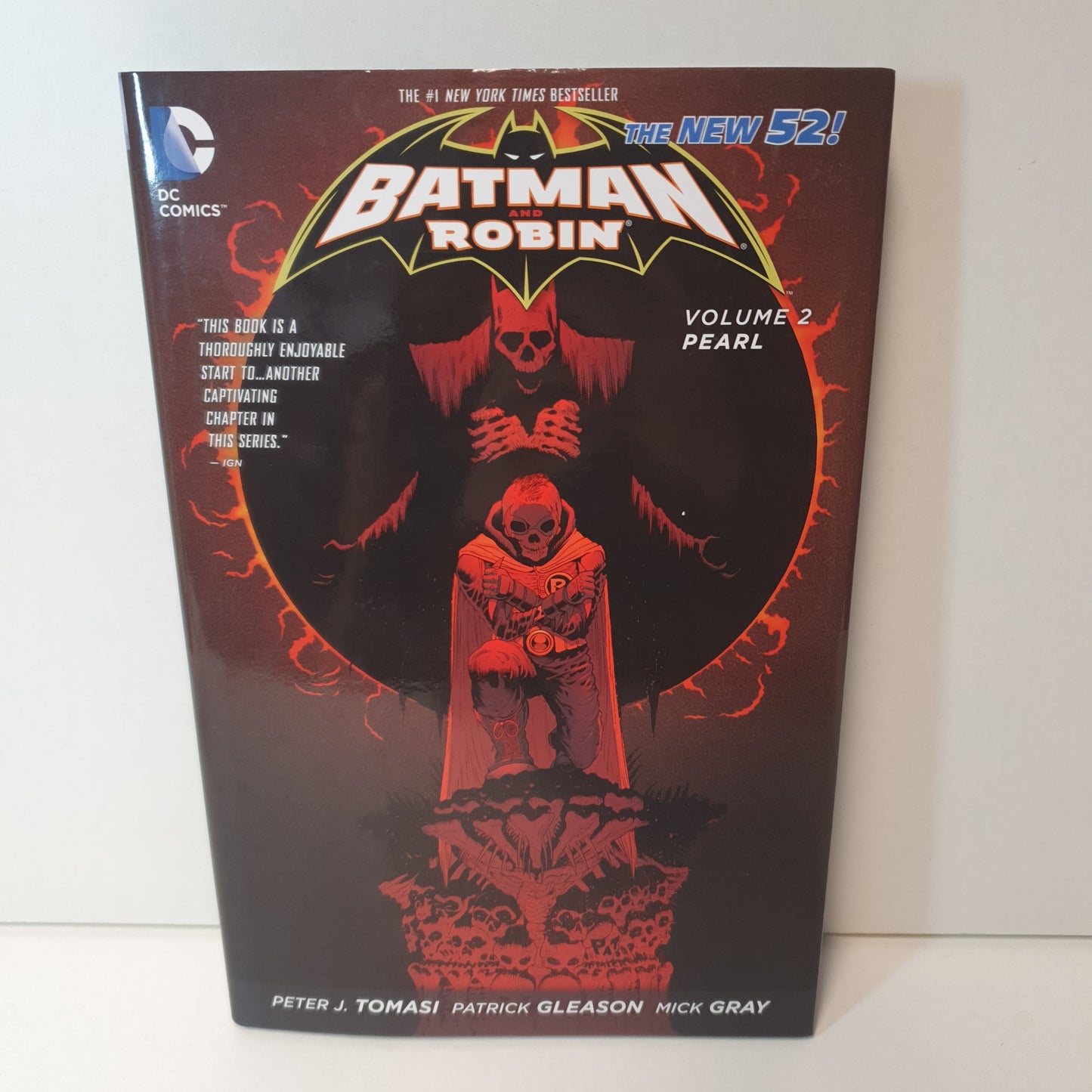 Batman & Robin Vol 2 Pearl by Thomasi, Gleason & Gray (2013)